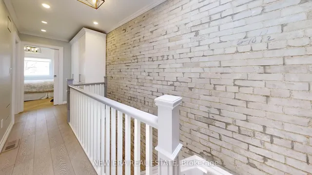 Additional property image - 34 Kimbourne Ave