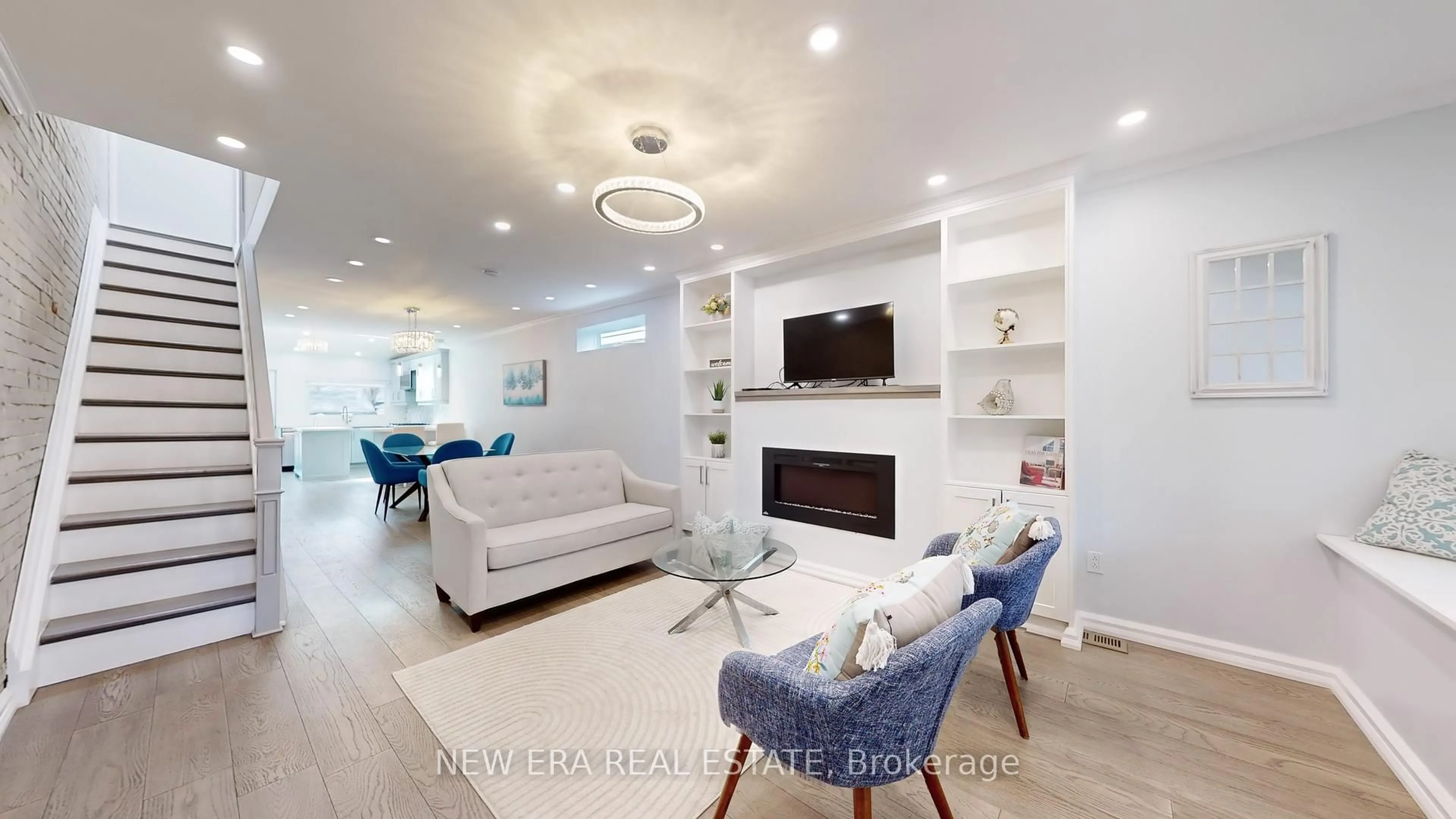 Living room with furniture, unknown for 34 Kimbourne Ave, Toronto Ontario M4J 4J2