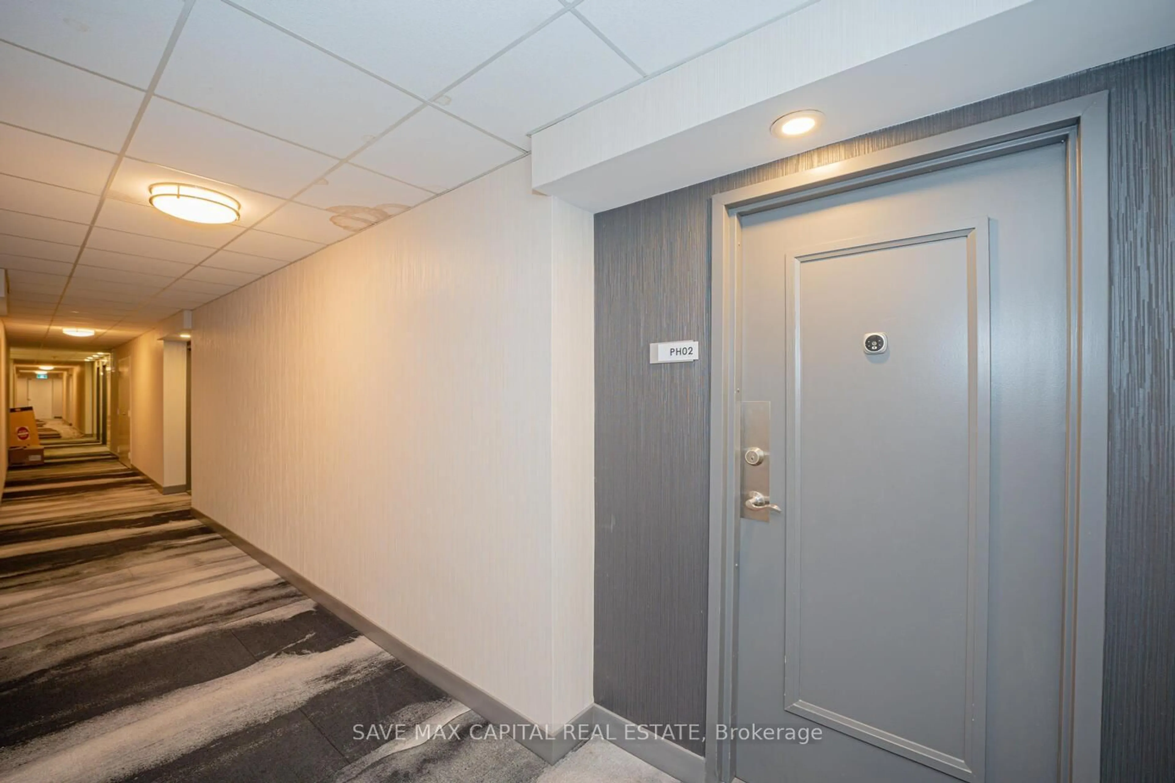 Indoor foyer for 45 Huntingdale Blvd #PH02, Toronto Ontario M1W 2N8