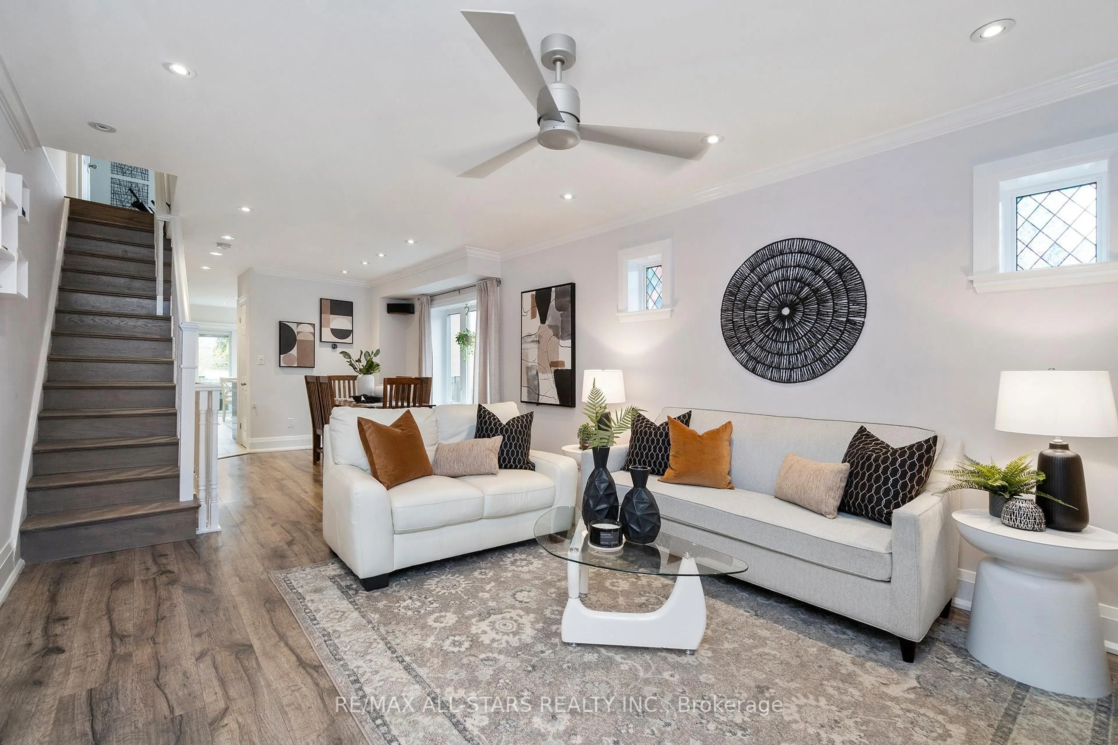 Living room with furniture, unknown for 156 Leslie St, Toronto Ontario M4M 3C7