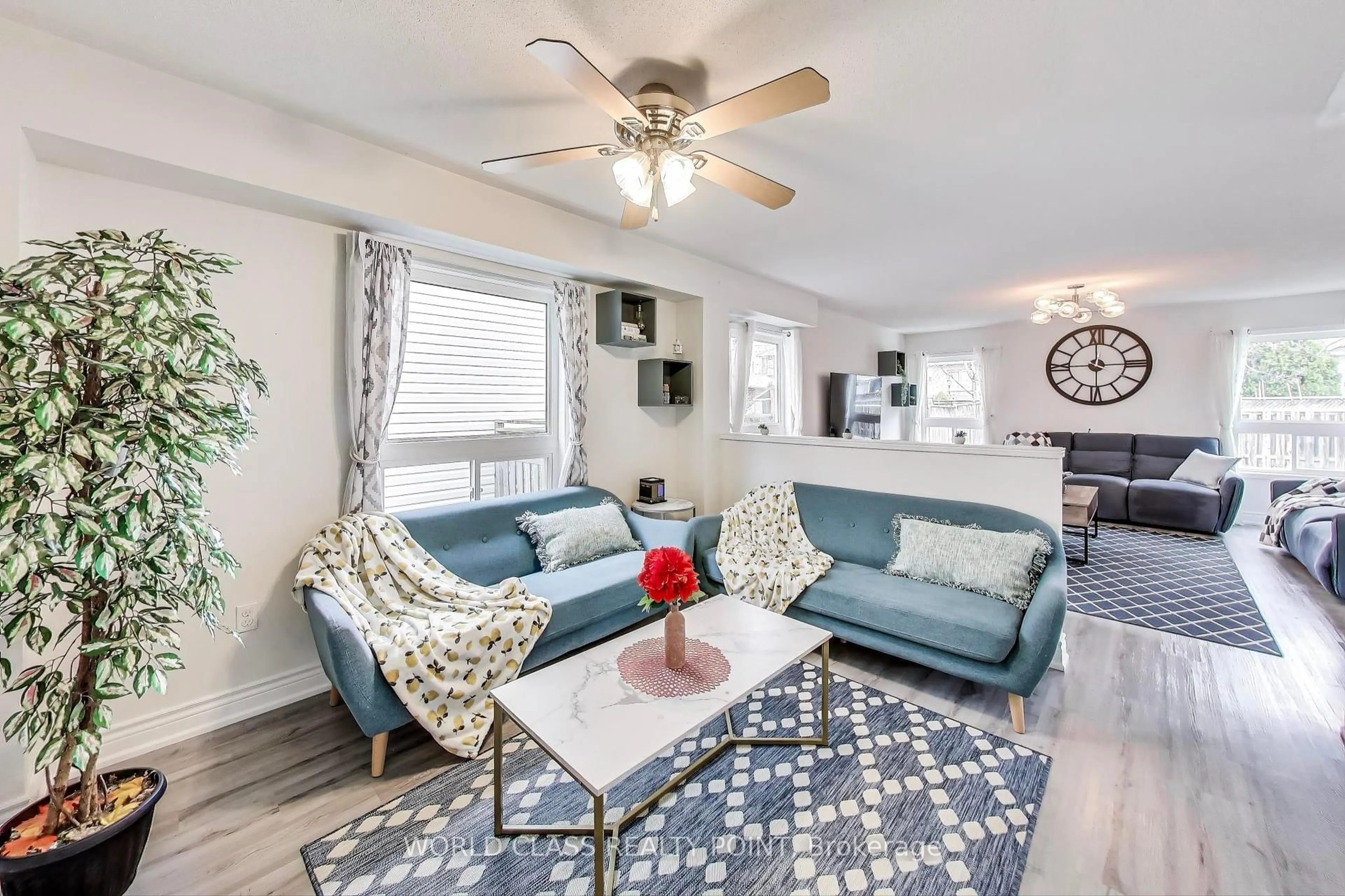 Living room with furniture, unknown for 16 Melina Lane, Whitby Ontario L1M 2H8