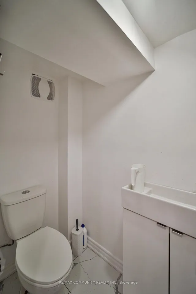 Additional image 11 of 29 Portico Dr