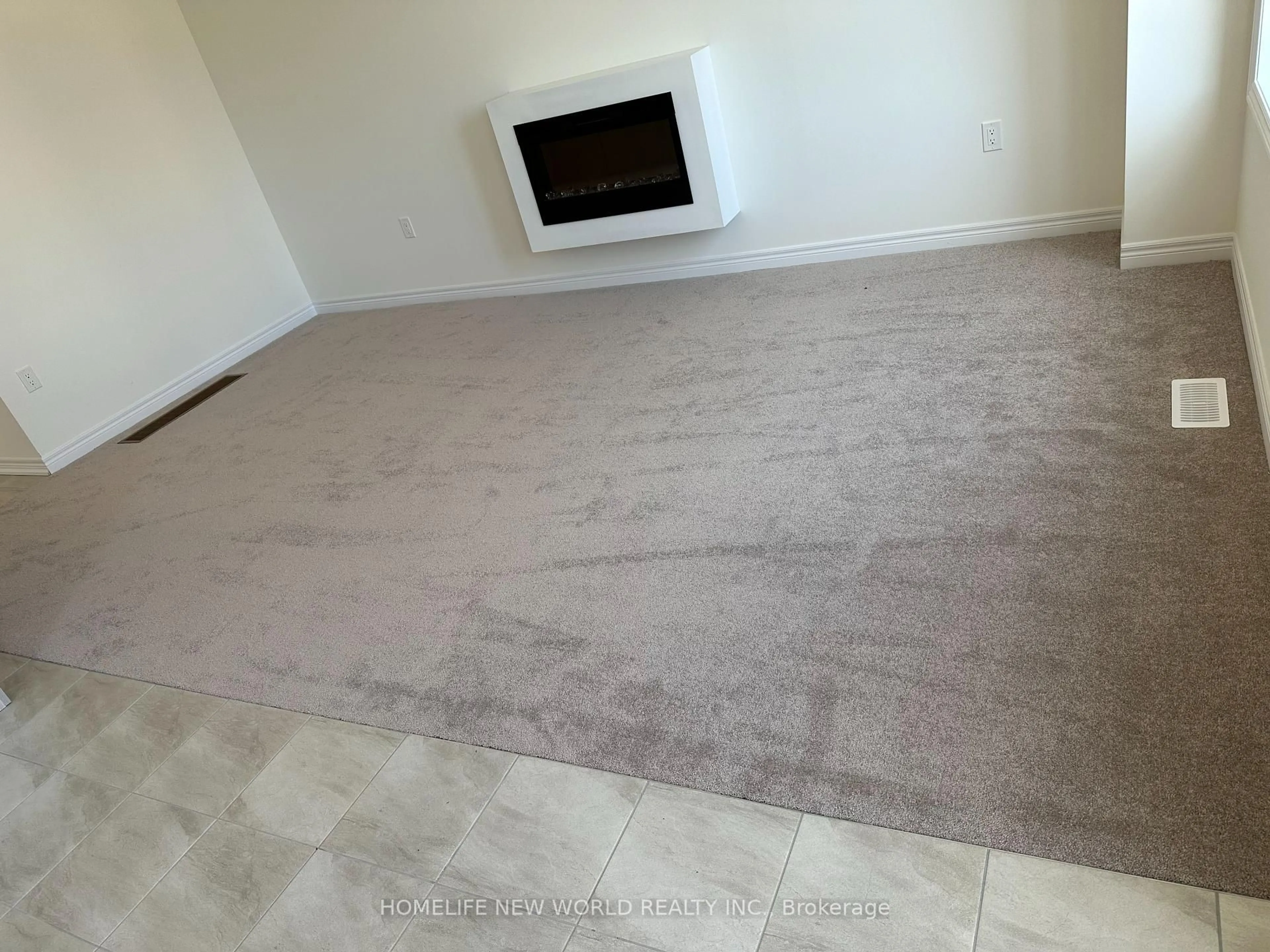 A pic of a room for 969 Elizabeth Mackenzie Dr, Pickering Ontario L1X 0P5