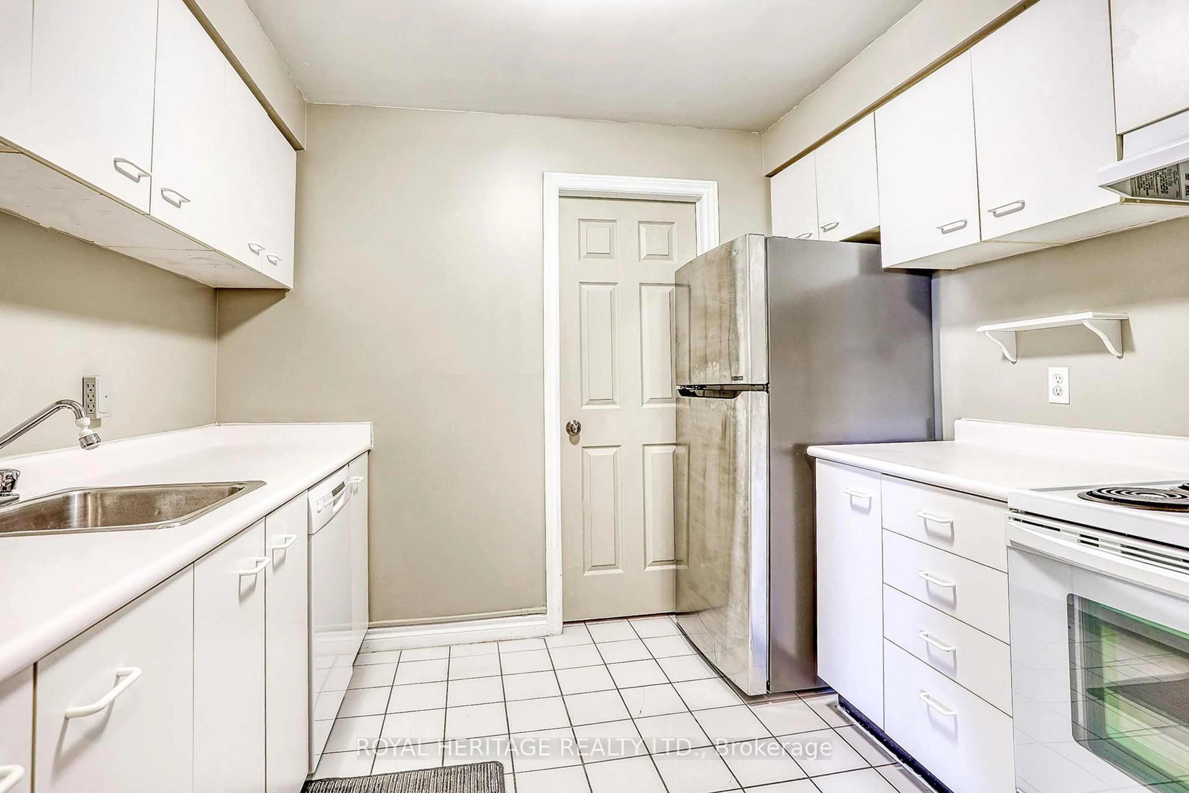 Standard kitchen, unknown for 189 Lake Driveway N/A #217, Ajax Ontario L1S 7J1