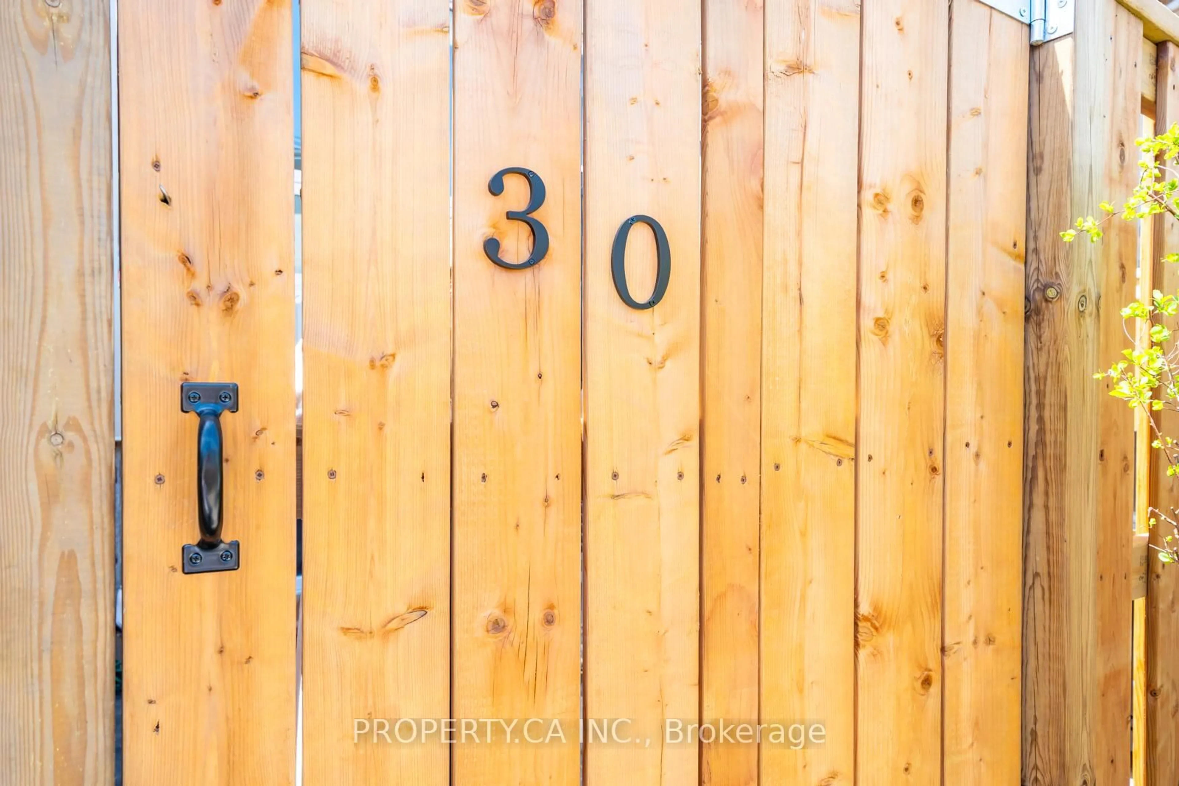 Indoor entryway for 1209 Queen St #30, Toronto Ontario M4M 3H4