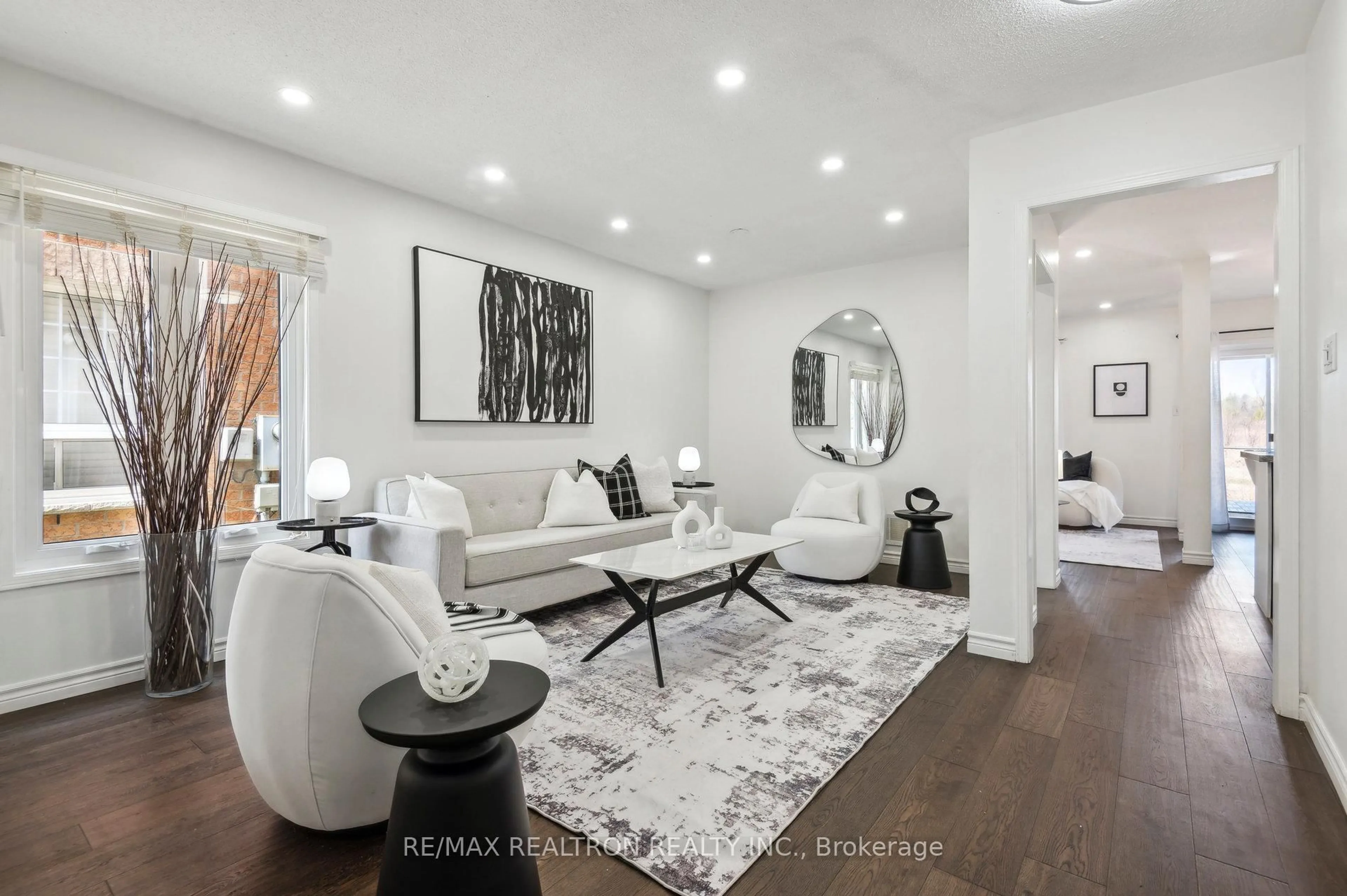 Living room with furniture, unknown for 1152 Gossamer Dr, Pickering Ontario L1X 2T8