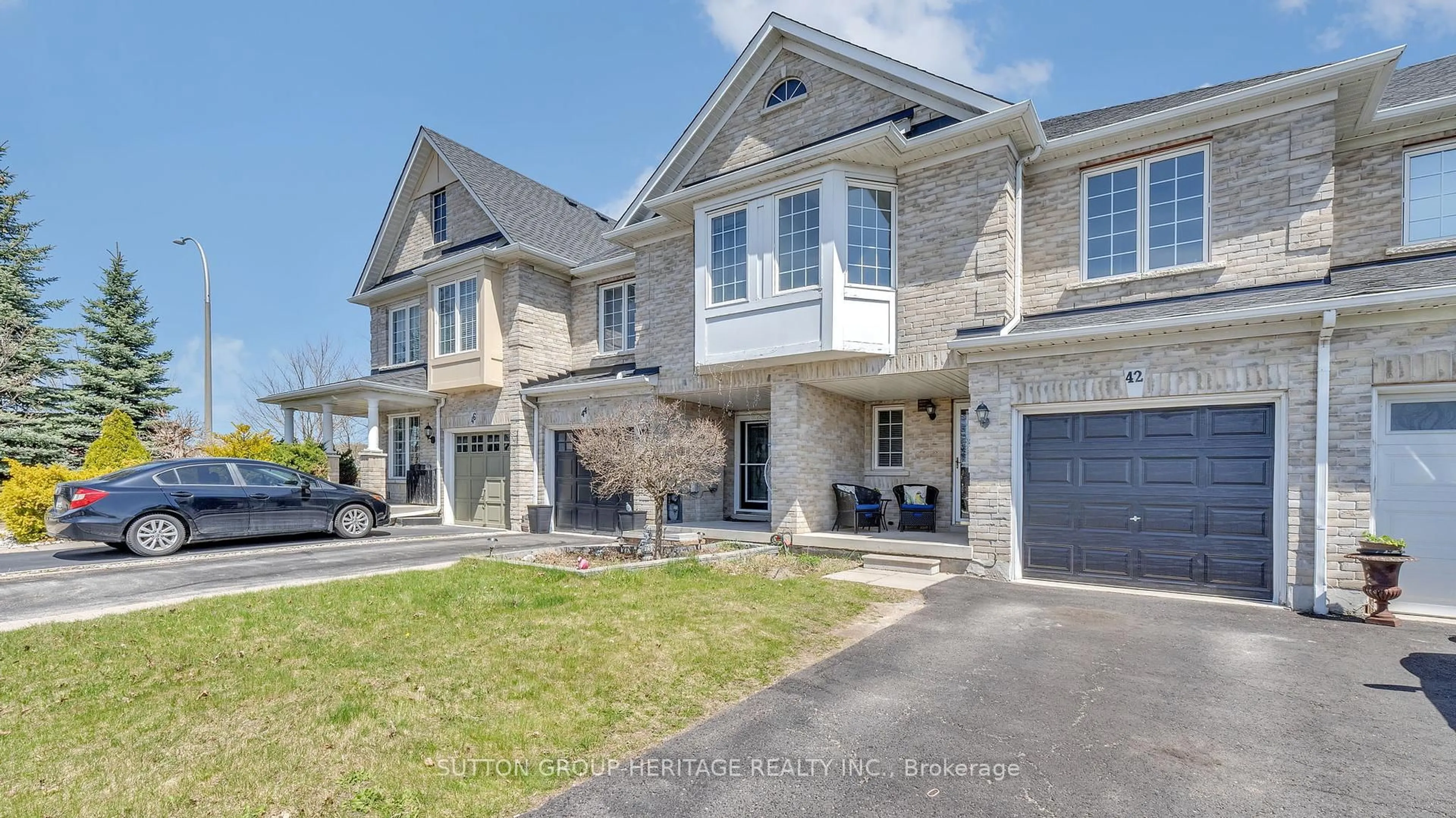 Unknown for 42 Odessa Cres, Whitby Ontario L1R 3N9