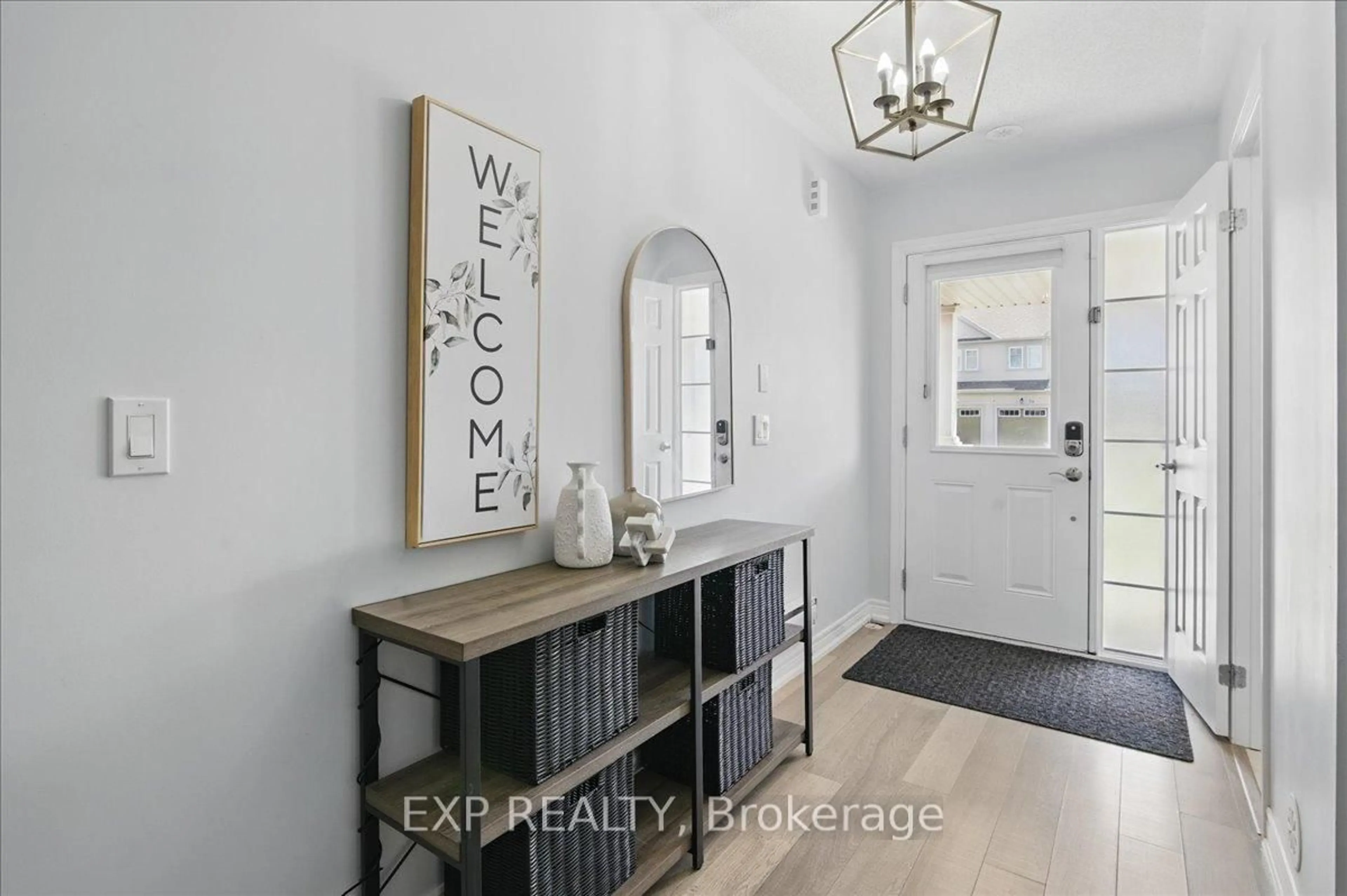 Indoor entryway for 23 Great Gabe Cres, Oshawa Ontario L1L 0C1