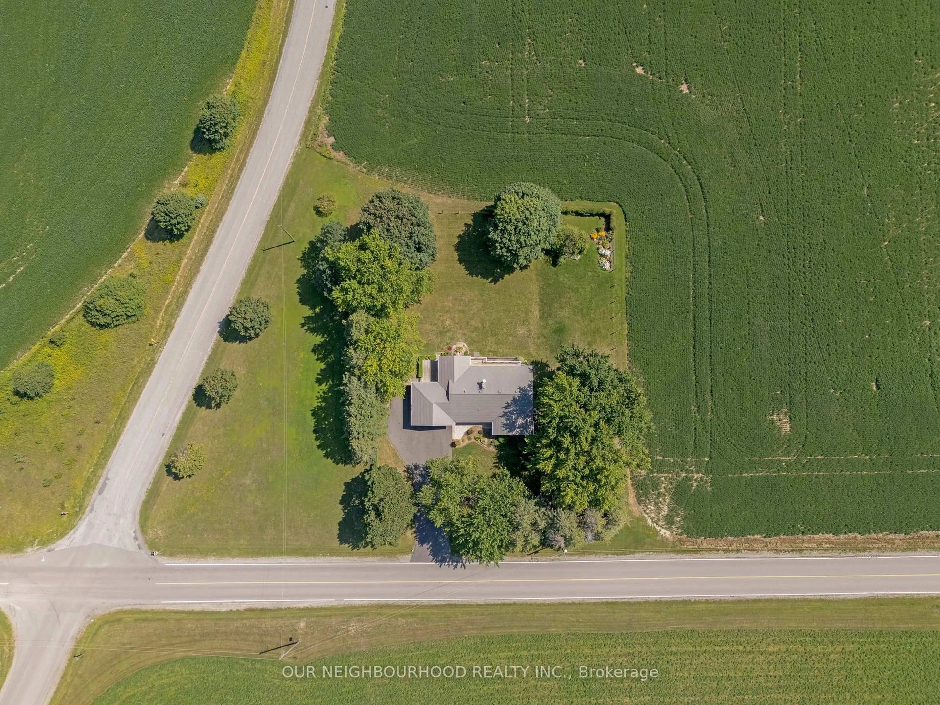 A pic from outside/outdoor area/front of a property/back of a property/a pic from drone, unknown for 3499 Concession 7 Rd, Clarington Ontario L0B 1M0