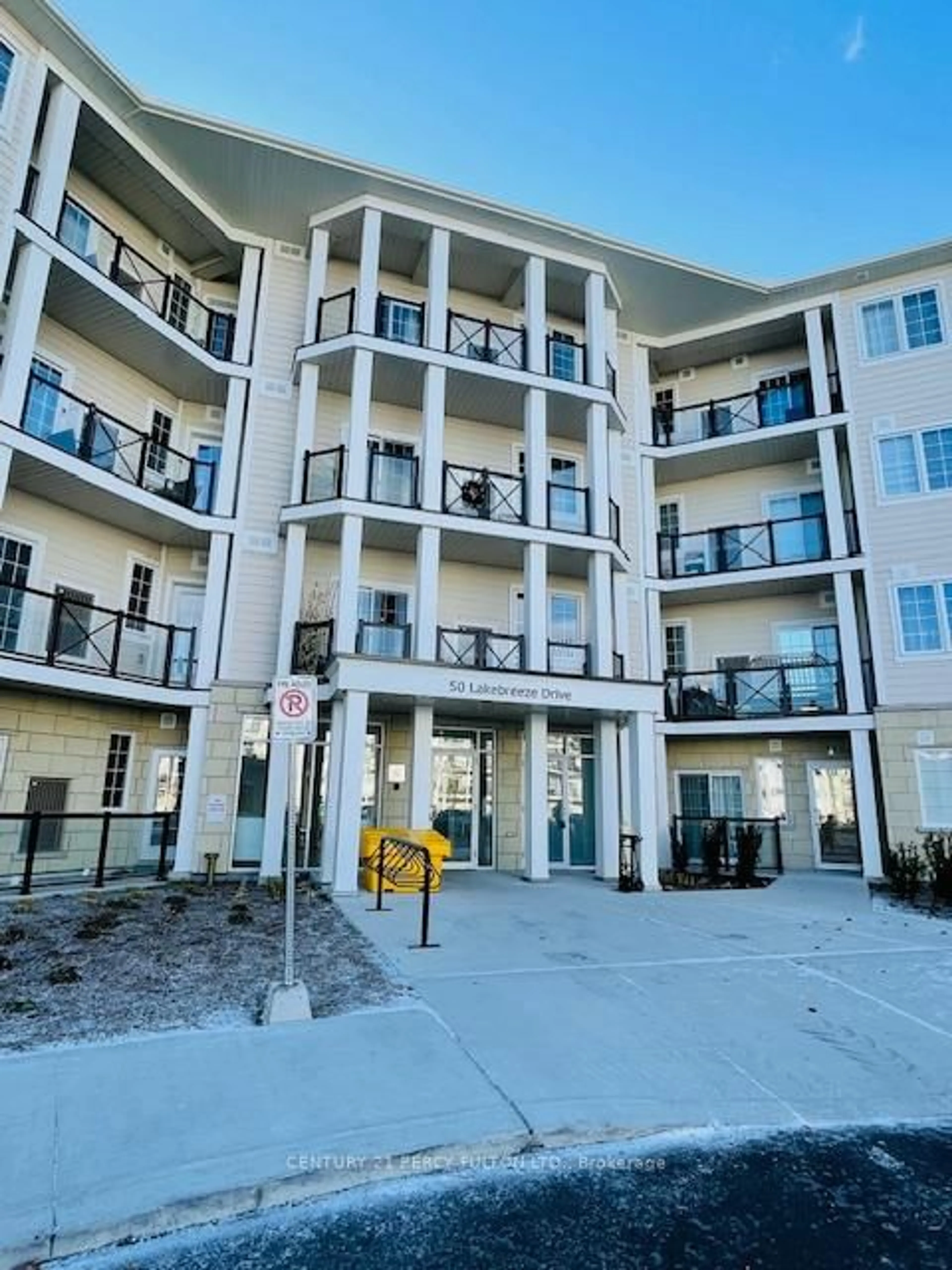 Unknown for 50 Lakebreeze Dr #226, Clarington Ontario L1B 0V9
