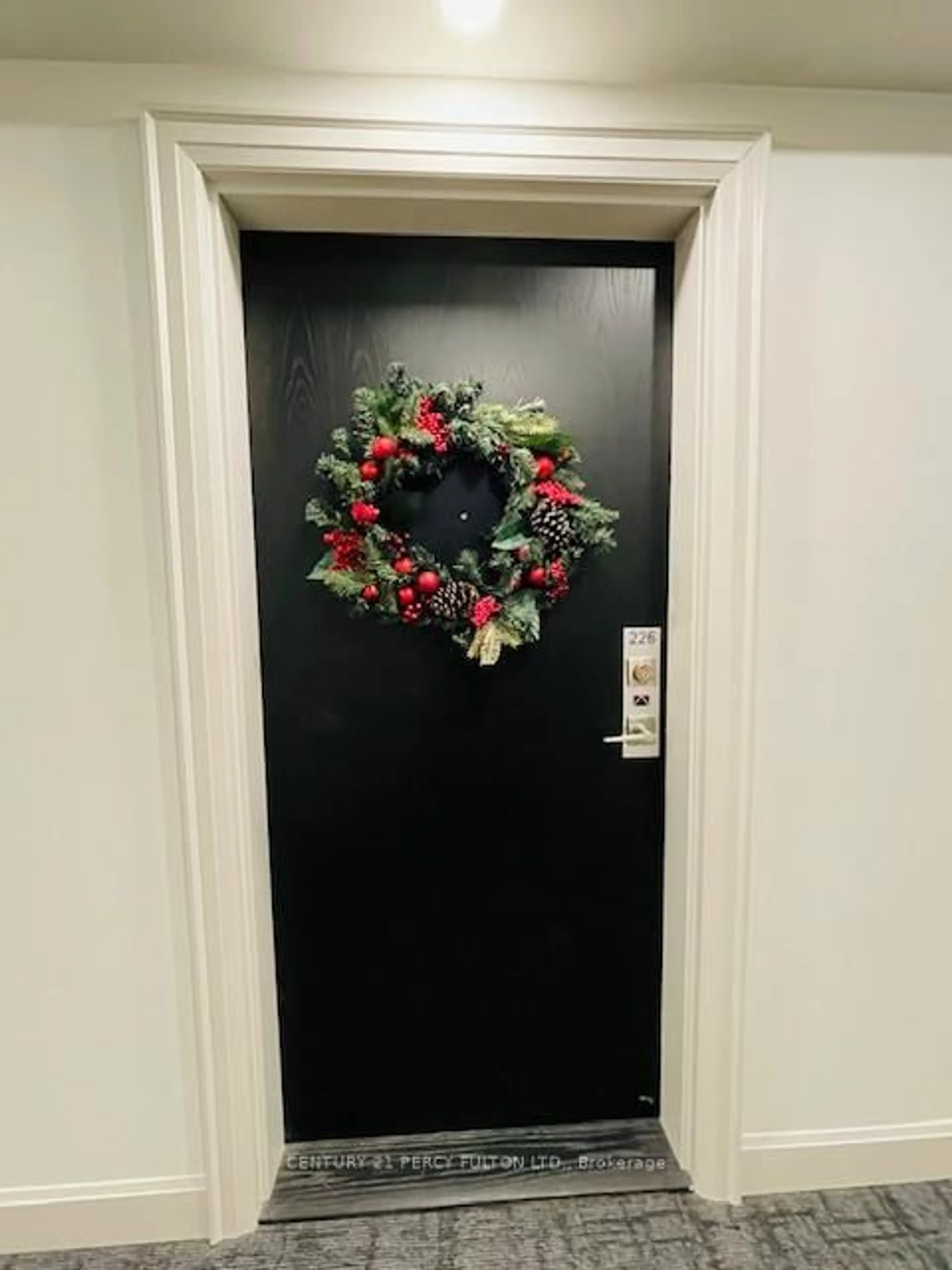Indoor entryway for 50 Lakebreeze Dr #226, Clarington Ontario L1B 0V9