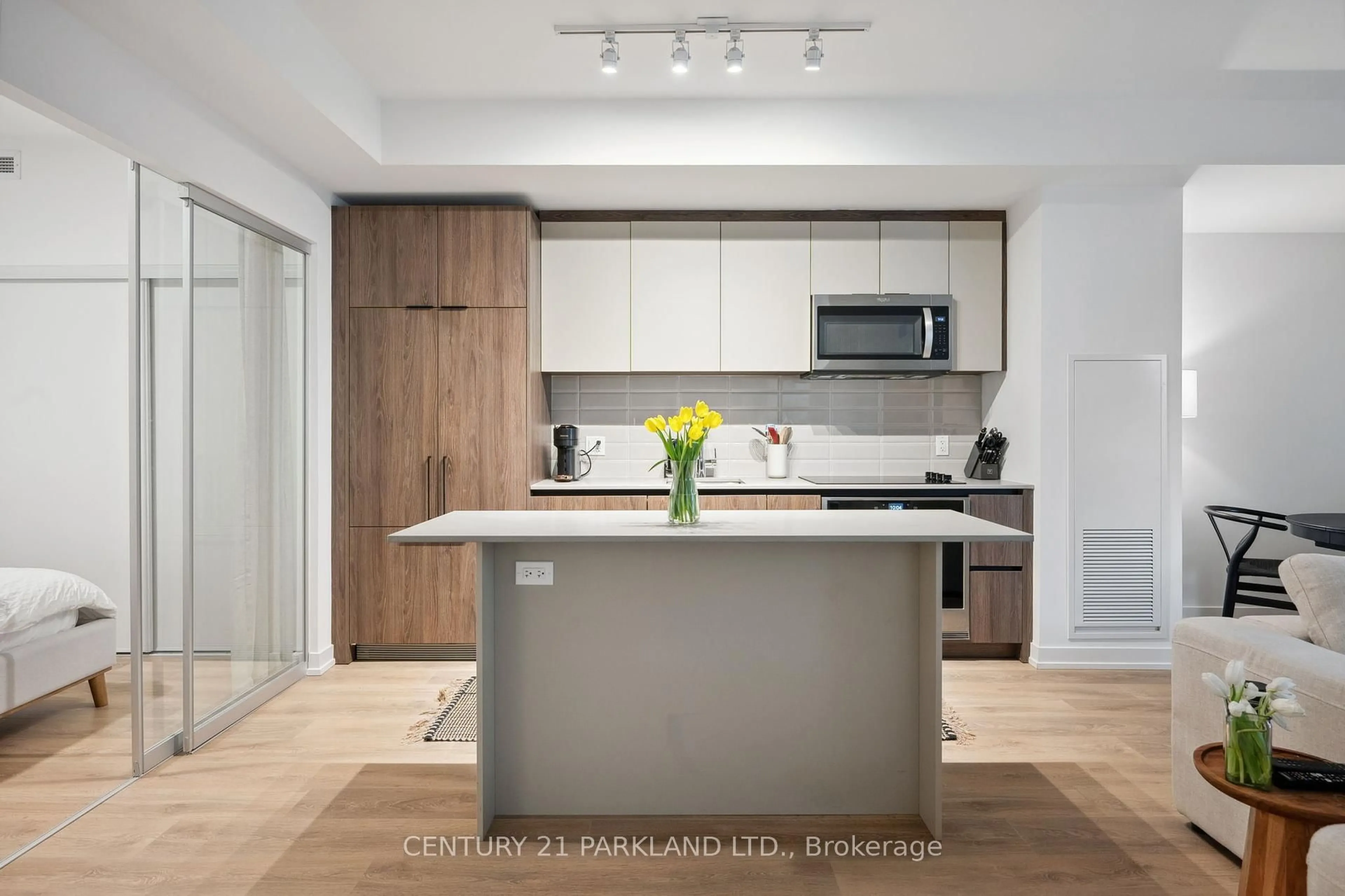 Open concept kitchen, unknown for 150 Logan Ave #318, Toronto Ontario M4M 0E4