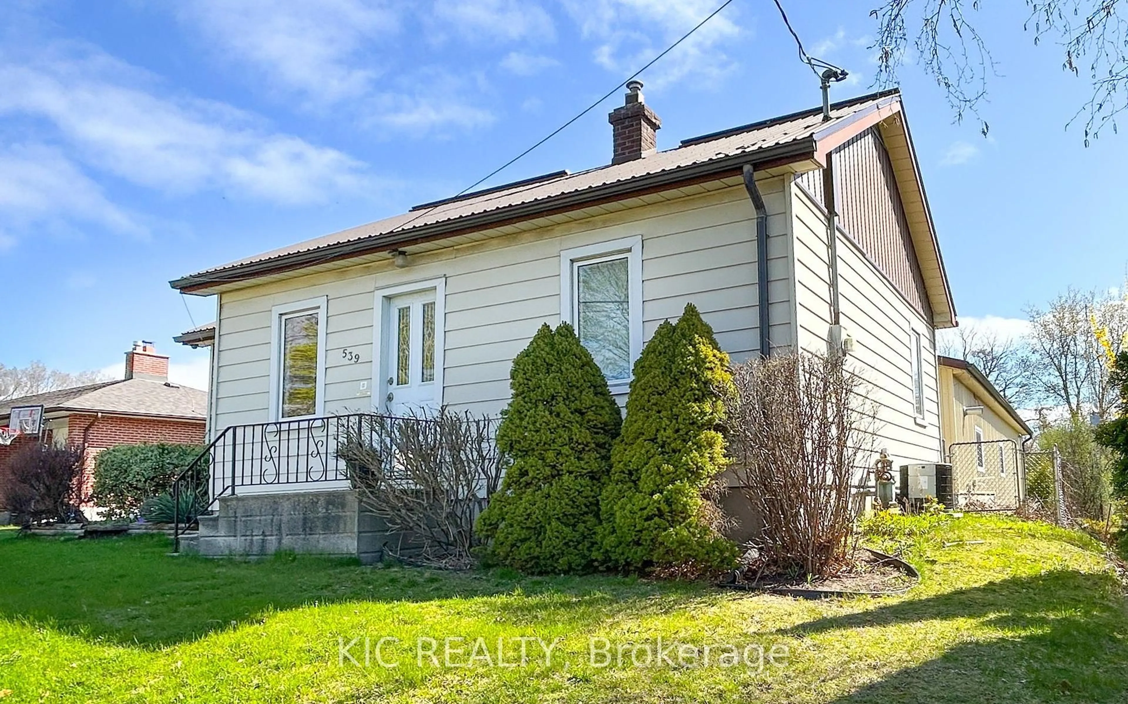 Unknown for 539 Wilson Rd, Oshawa Ontario L1G 6E8