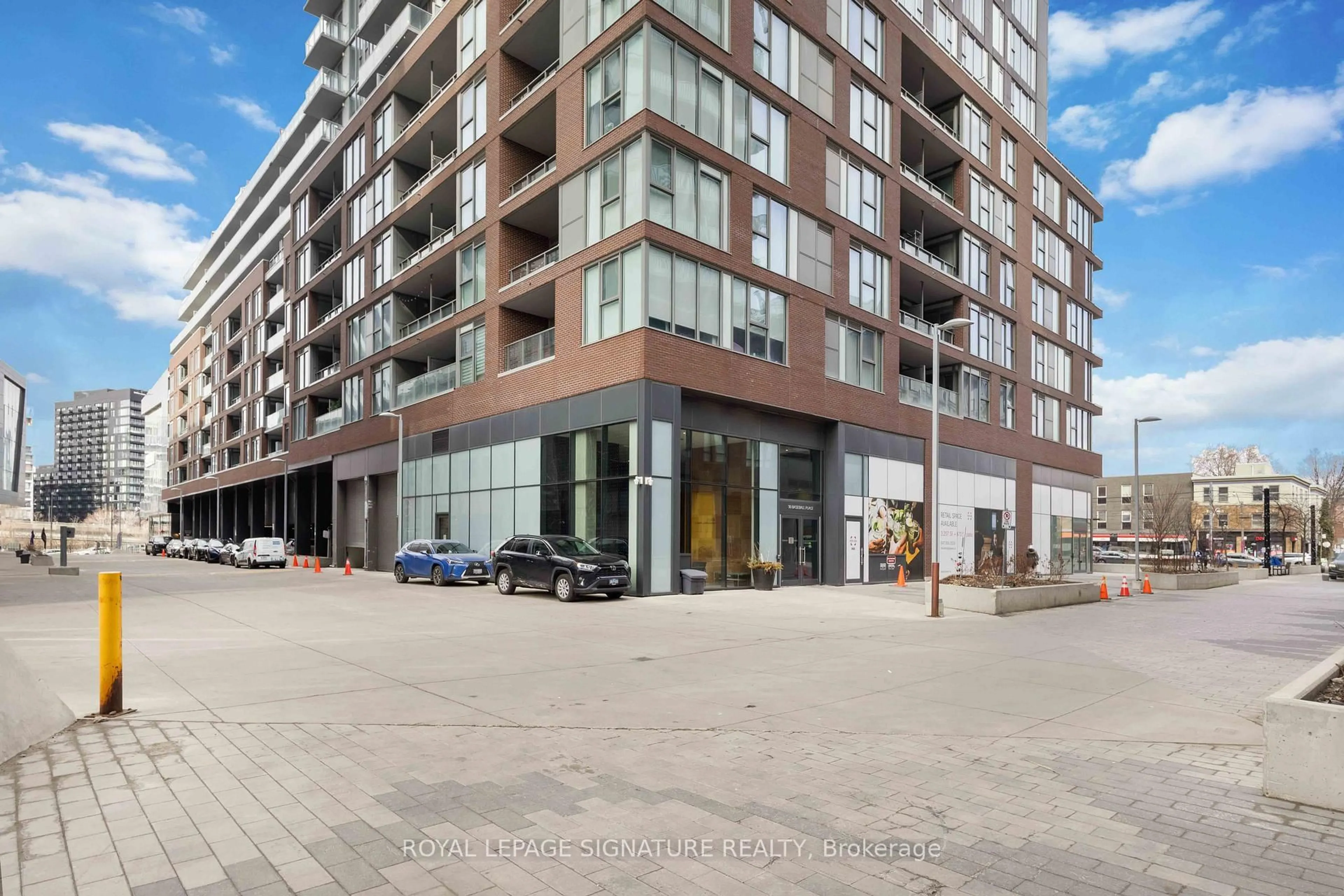 Unknown for 30 Baseball Pl #609, Toronto Ontario M4M 0E8