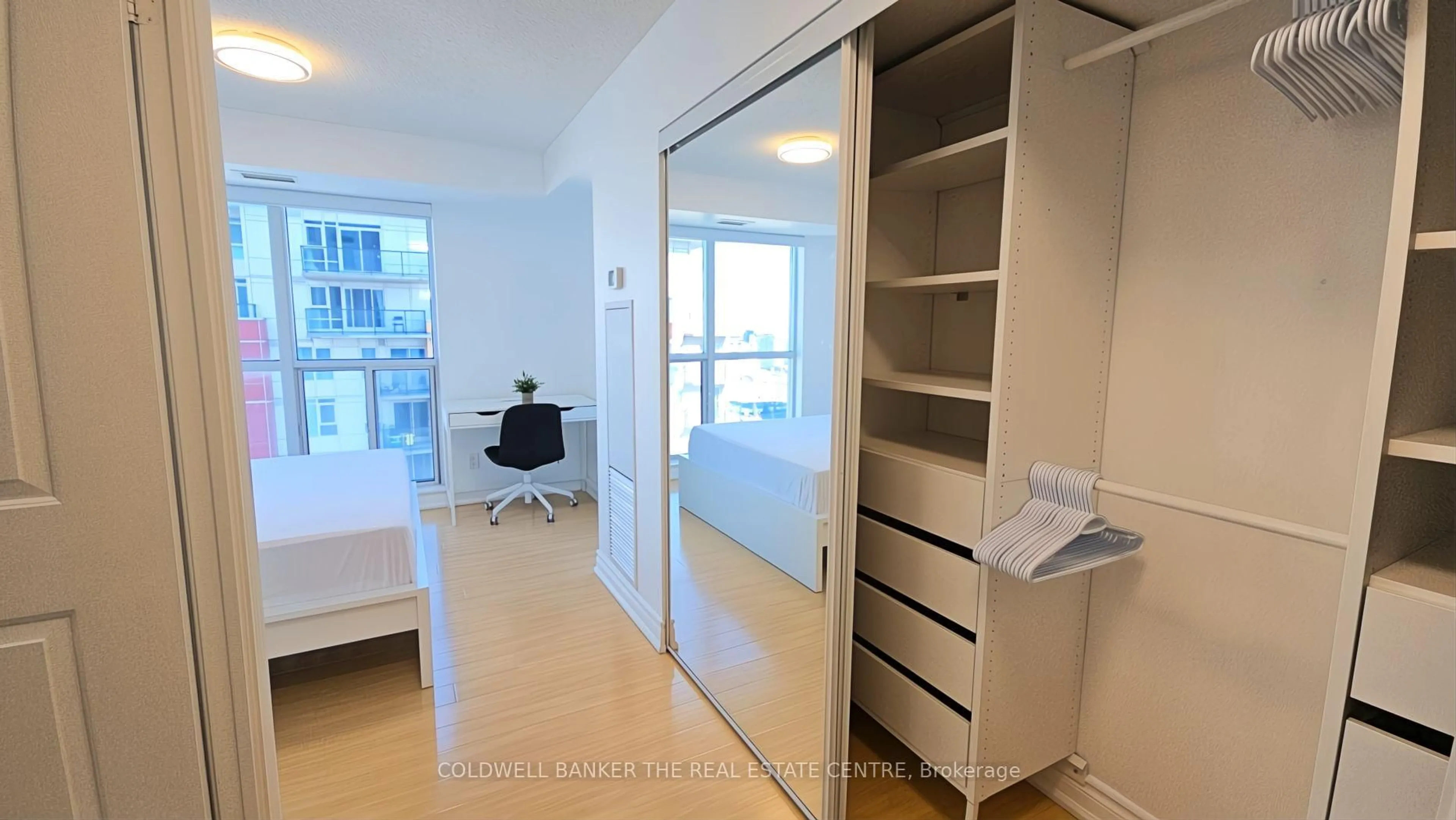 A pic of a room for 50 Town Centre Crt #2910, Toronto Ontario M1P 0A9