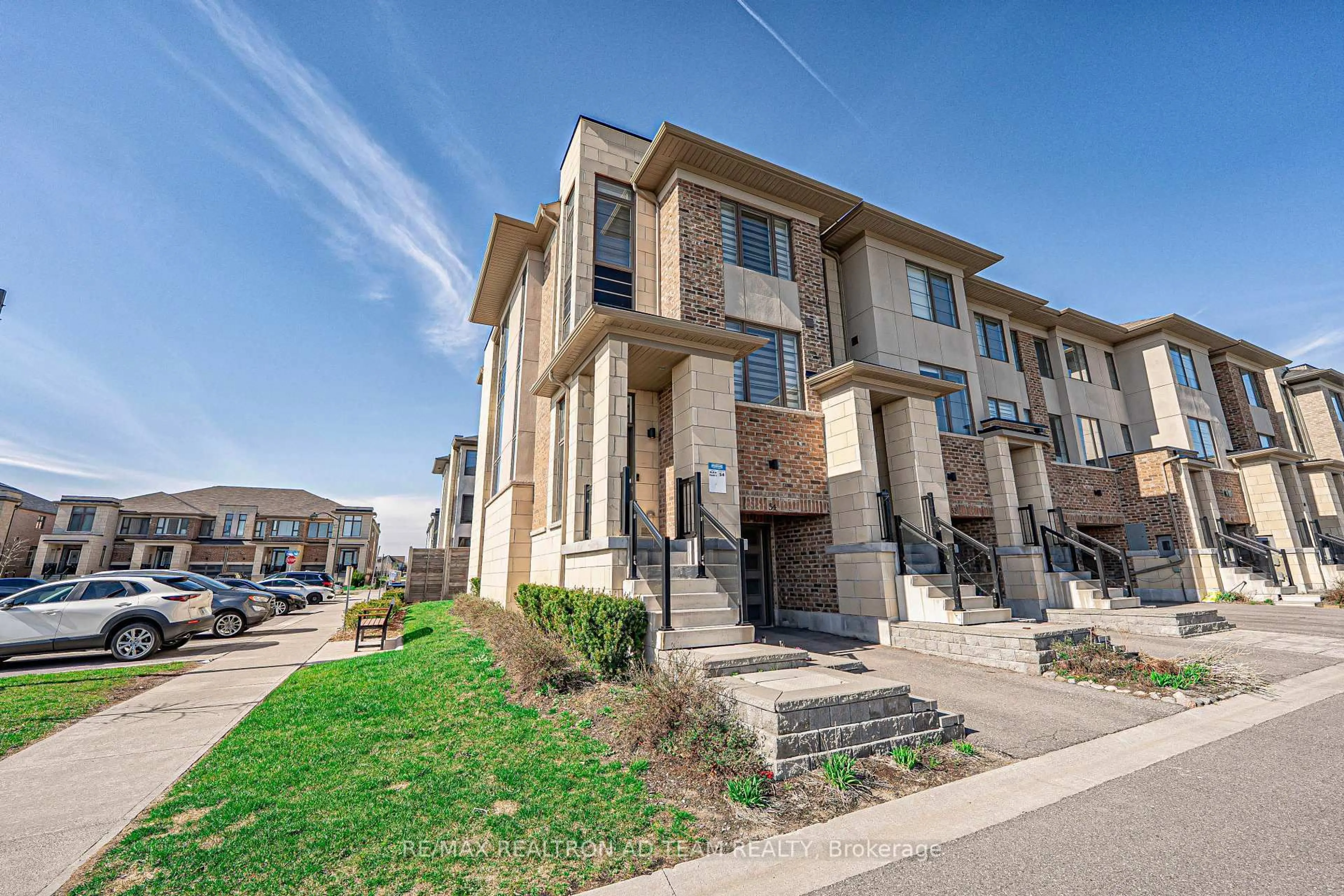 Unknown for 54 Shawfield Way, Whitby Ontario L1R 0N8