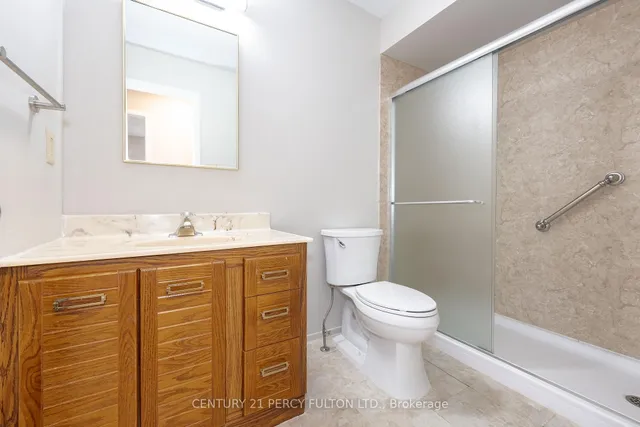 Additional property image - 229 Invergordon Ave