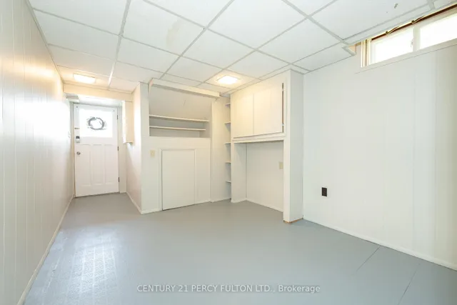 Additional property image - 229 Invergordon Ave