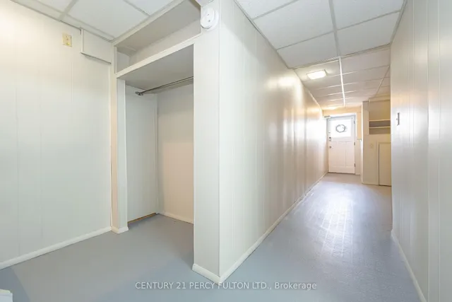 Additional property image - 229 Invergordon Ave