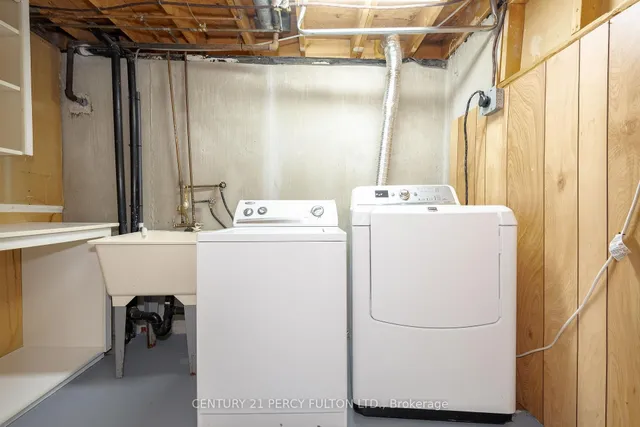 Additional property image - 229 Invergordon Ave
