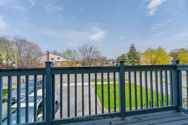 Additional property image - 229 Invergordon Ave