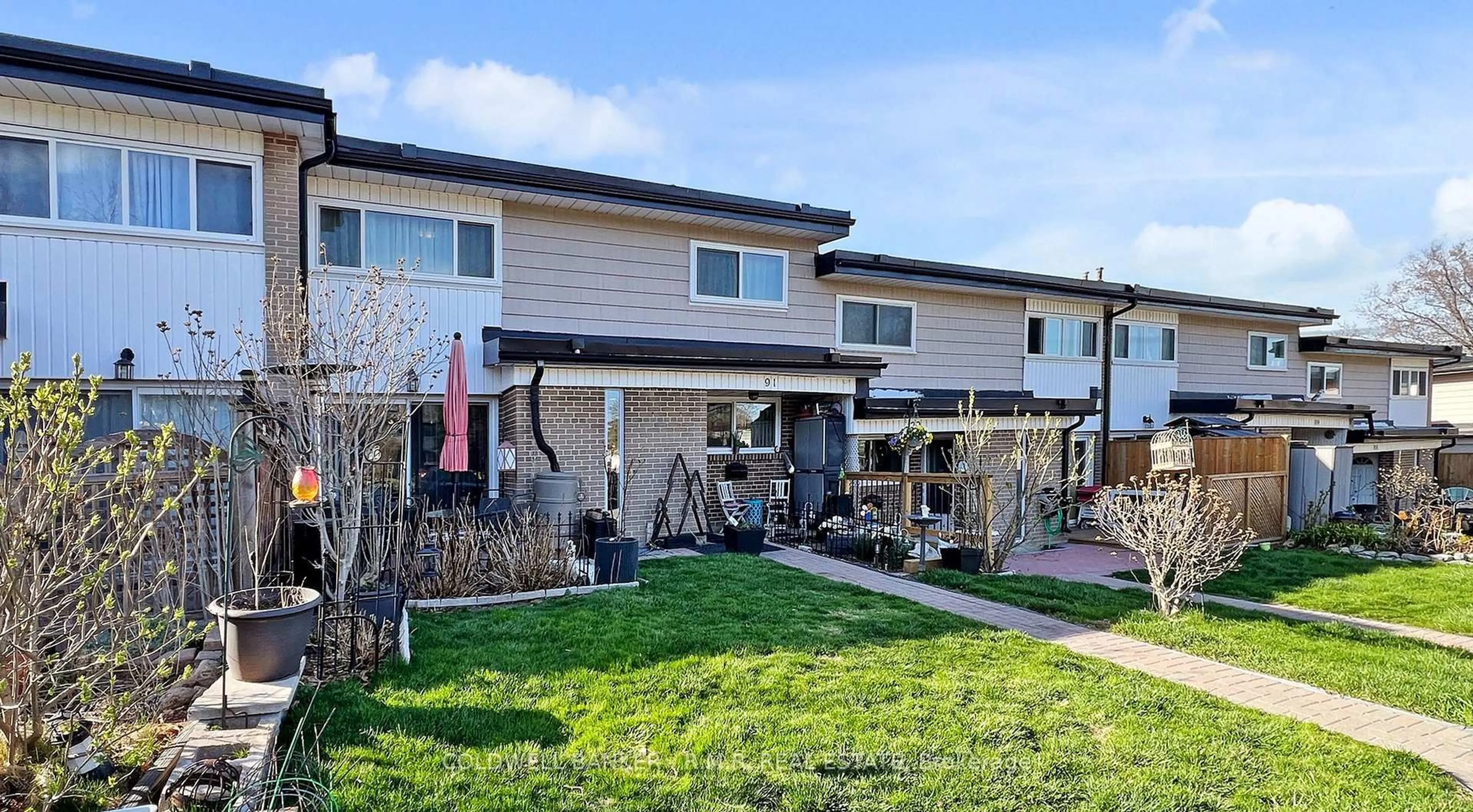 Unknown for 925 Bayly St #91, Pickering Ontario L1W 1L4
