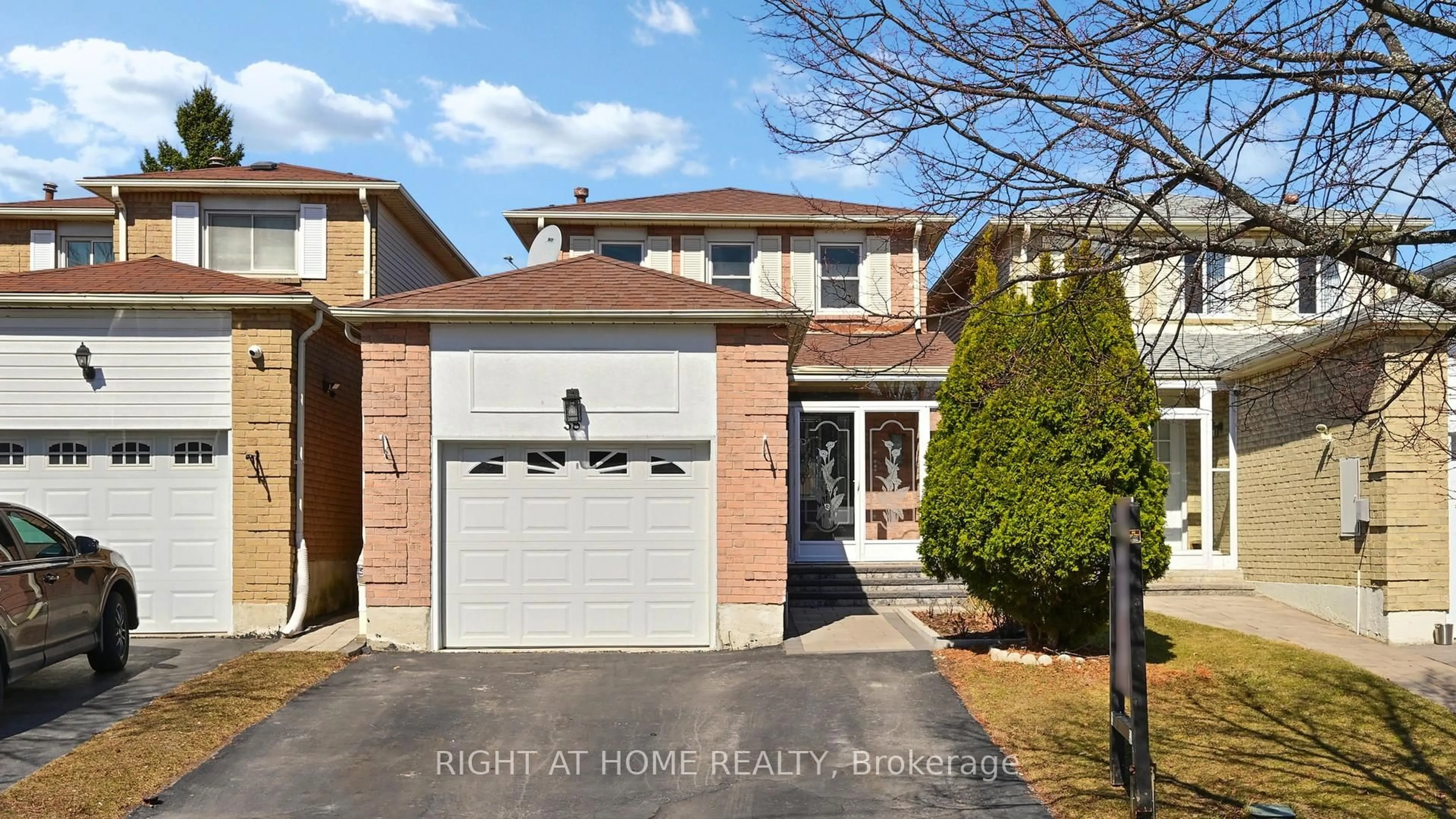 Home with brick exterior material, street for 38 Ponymill Dr, Toronto Ontario M1V 2Y1