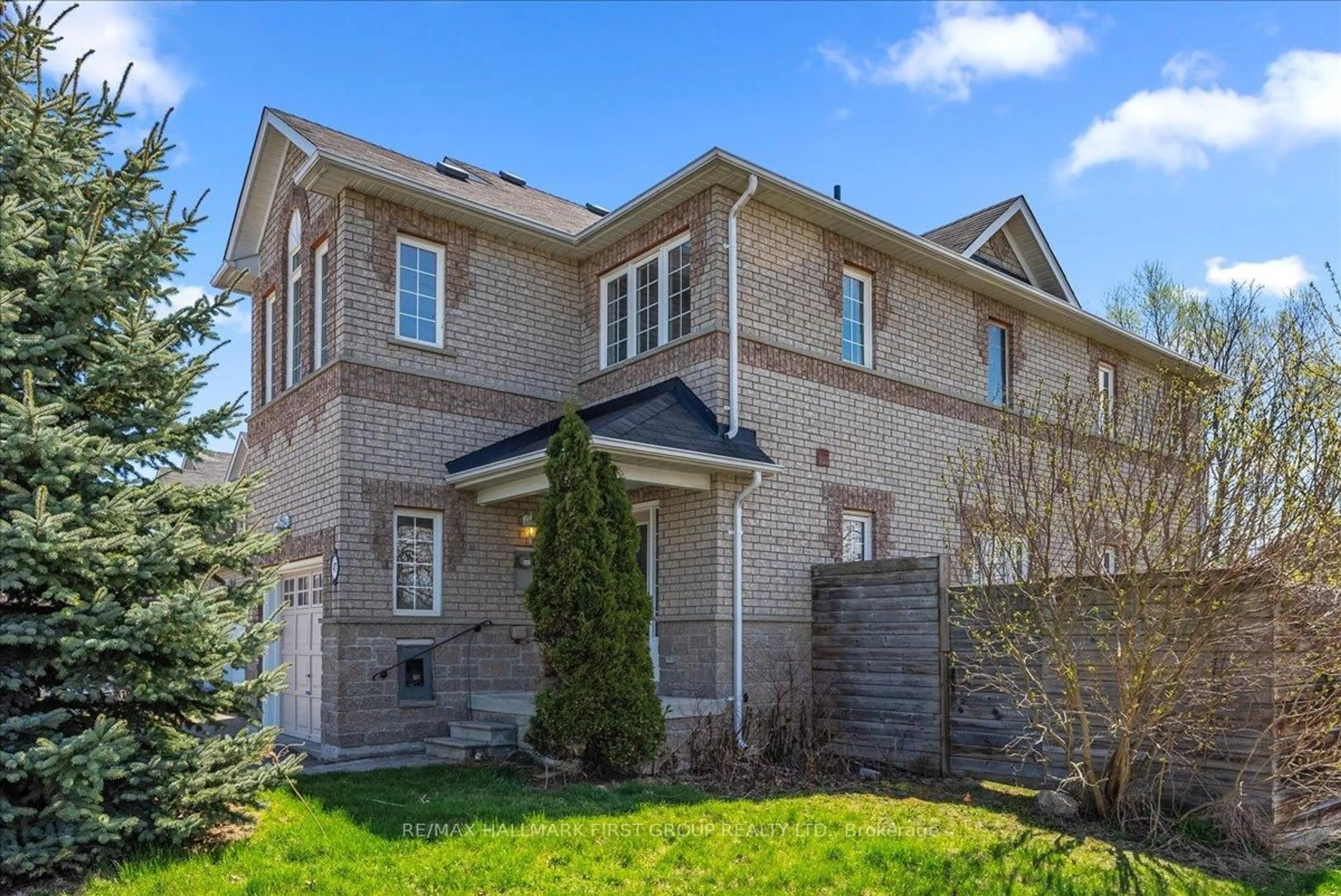 Home with brick exterior material, street for 47 Hanna Dr, Clarington Ontario L1C 5M4