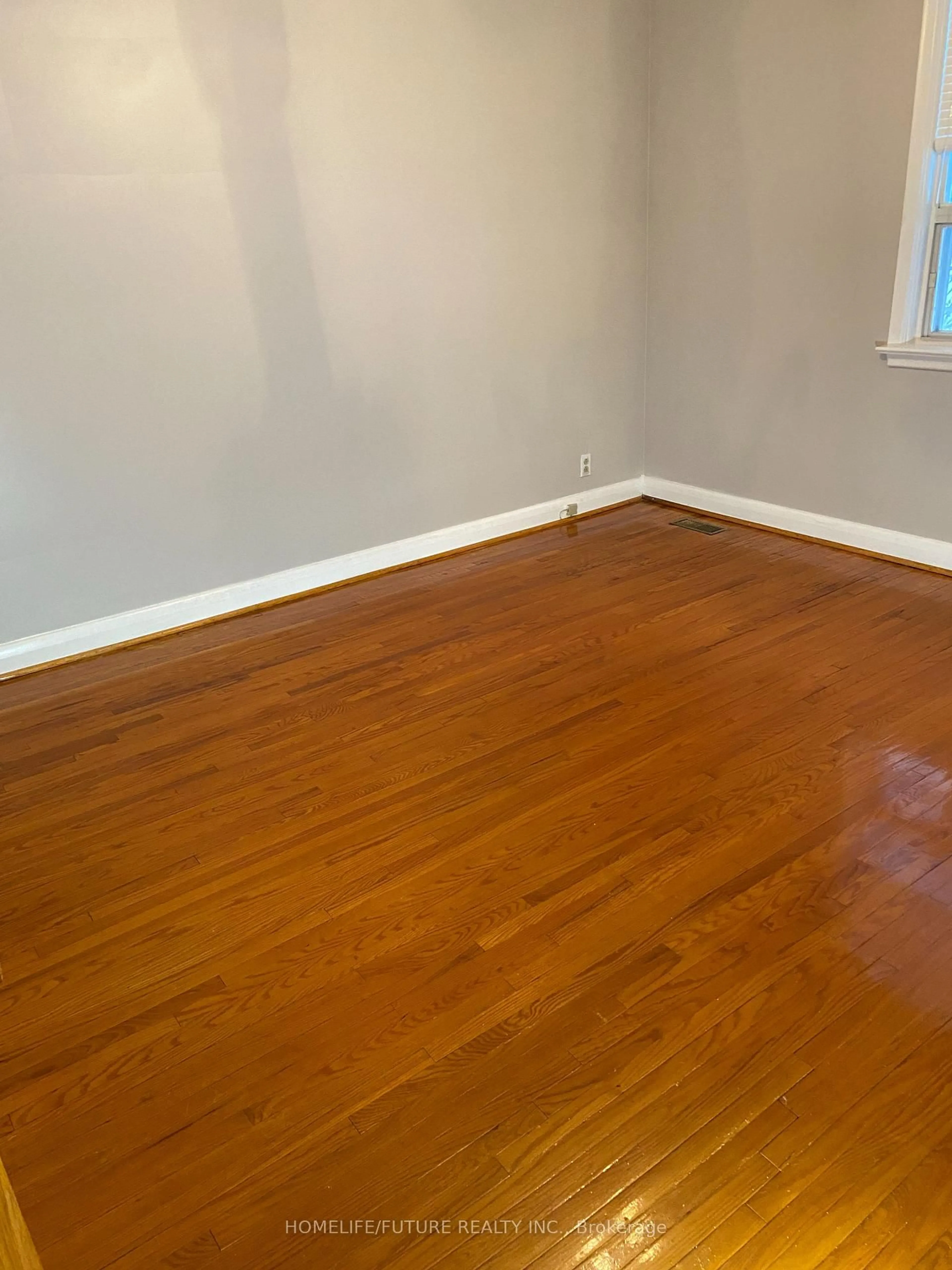 A pic of a room for 16 Silvio Ave, Toronto Ontario M1K 1V2