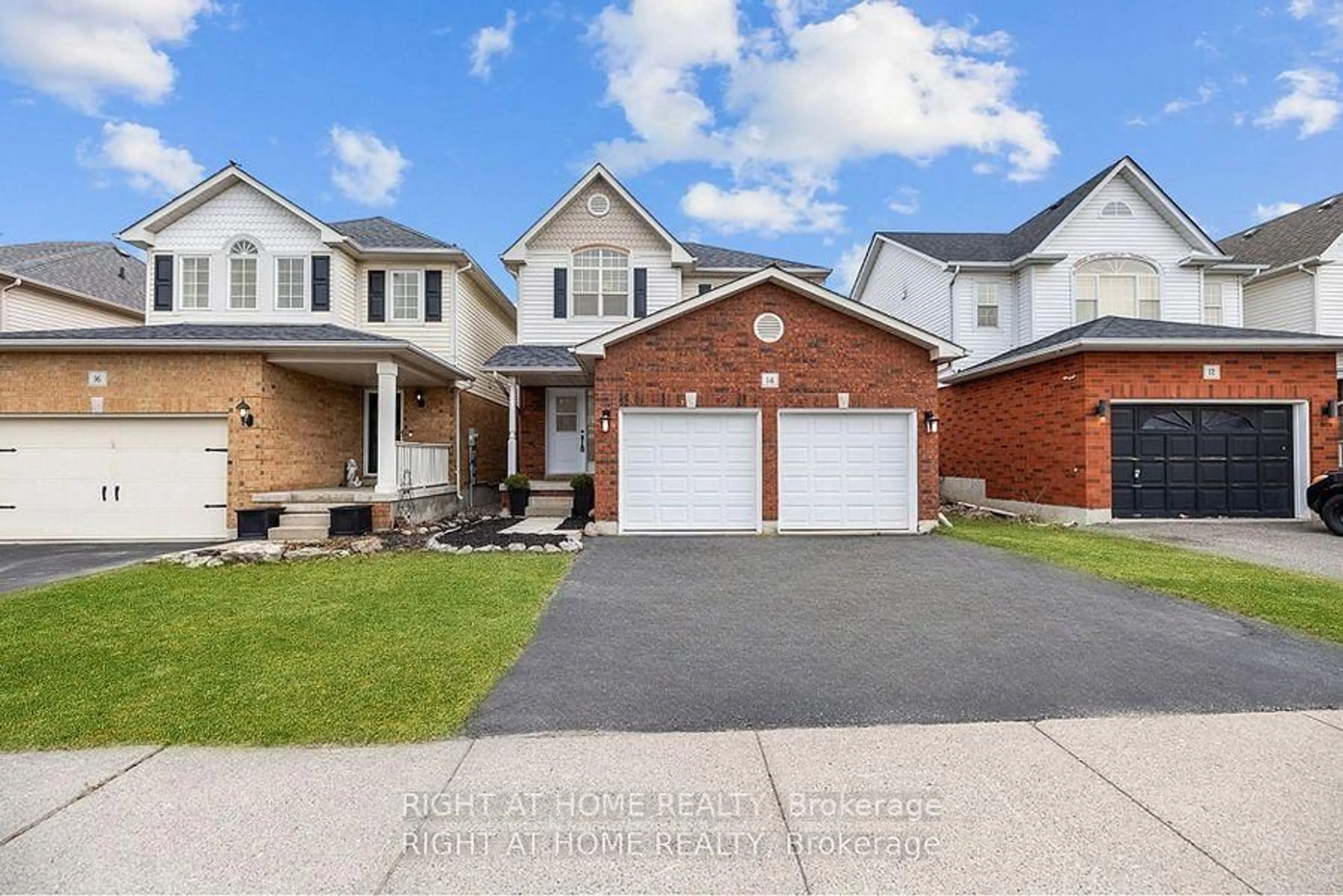 Home with brick exterior material, street for 14 Brownstone Cres, Clarington Ontario L1E 2Y1
