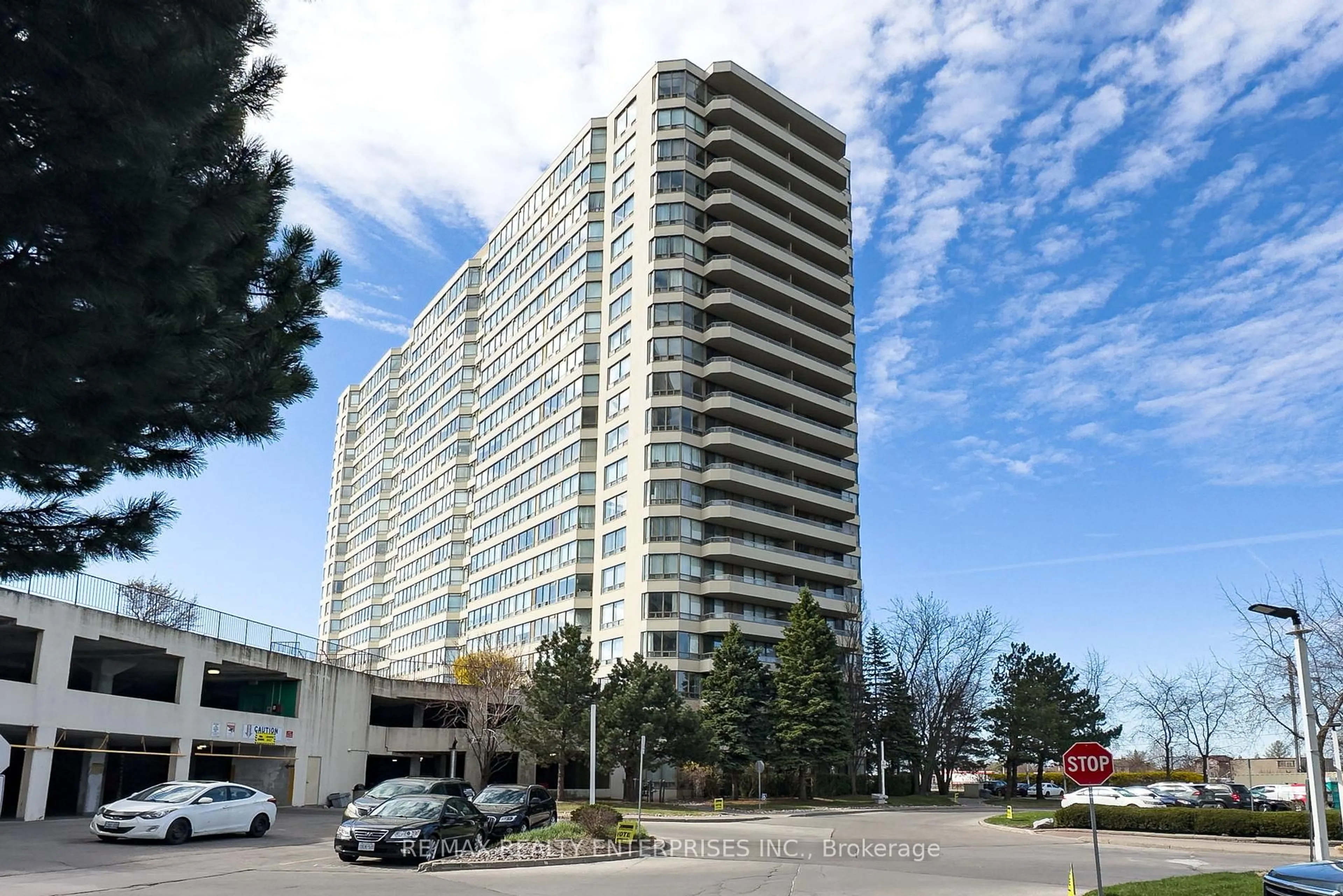 Unknown for 1 Greystone Walk Dr #879, Toronto Ontario M1K 5J3