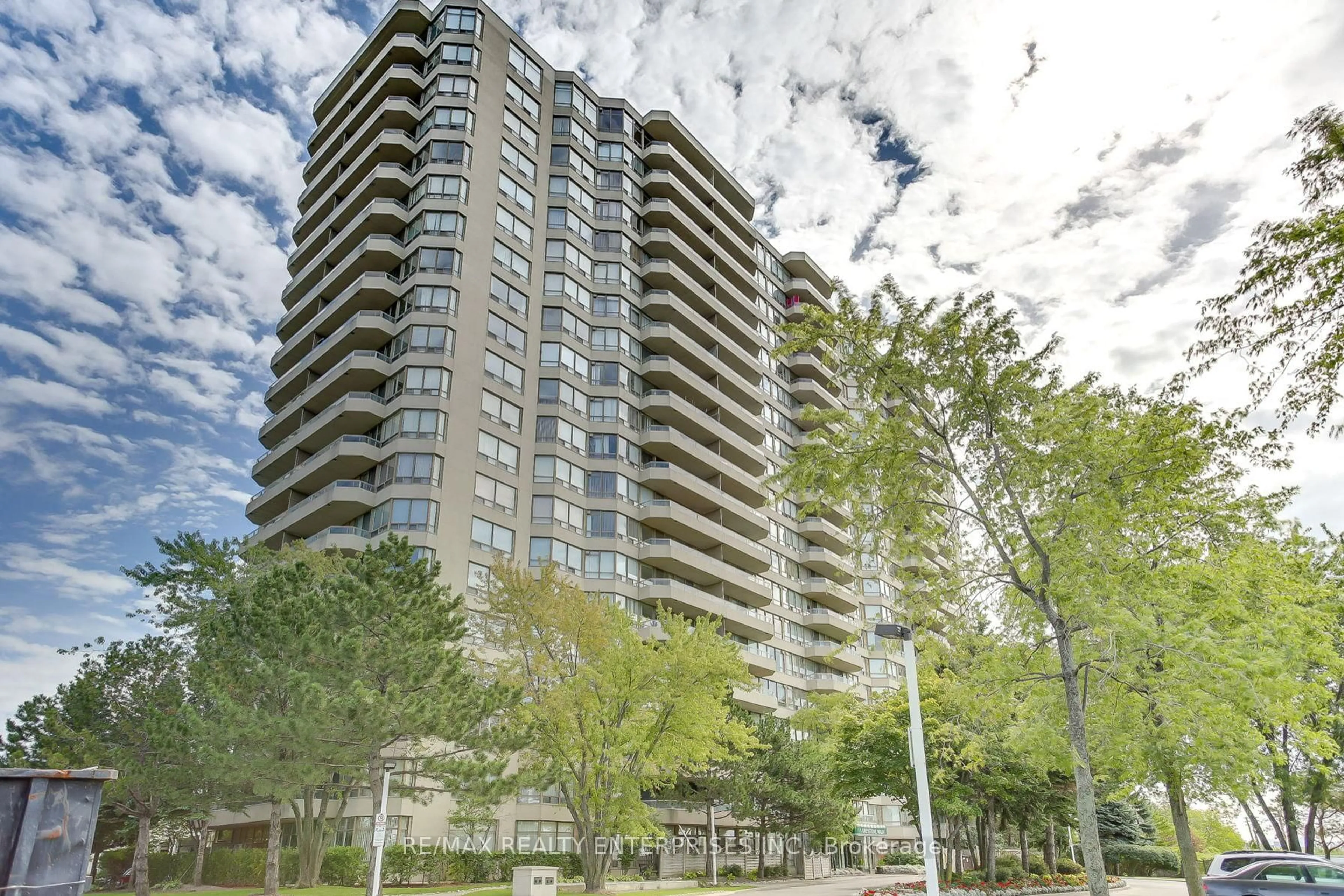 Unknown for 1 Greystone Walk Dr #879, Toronto Ontario M1K 5J3