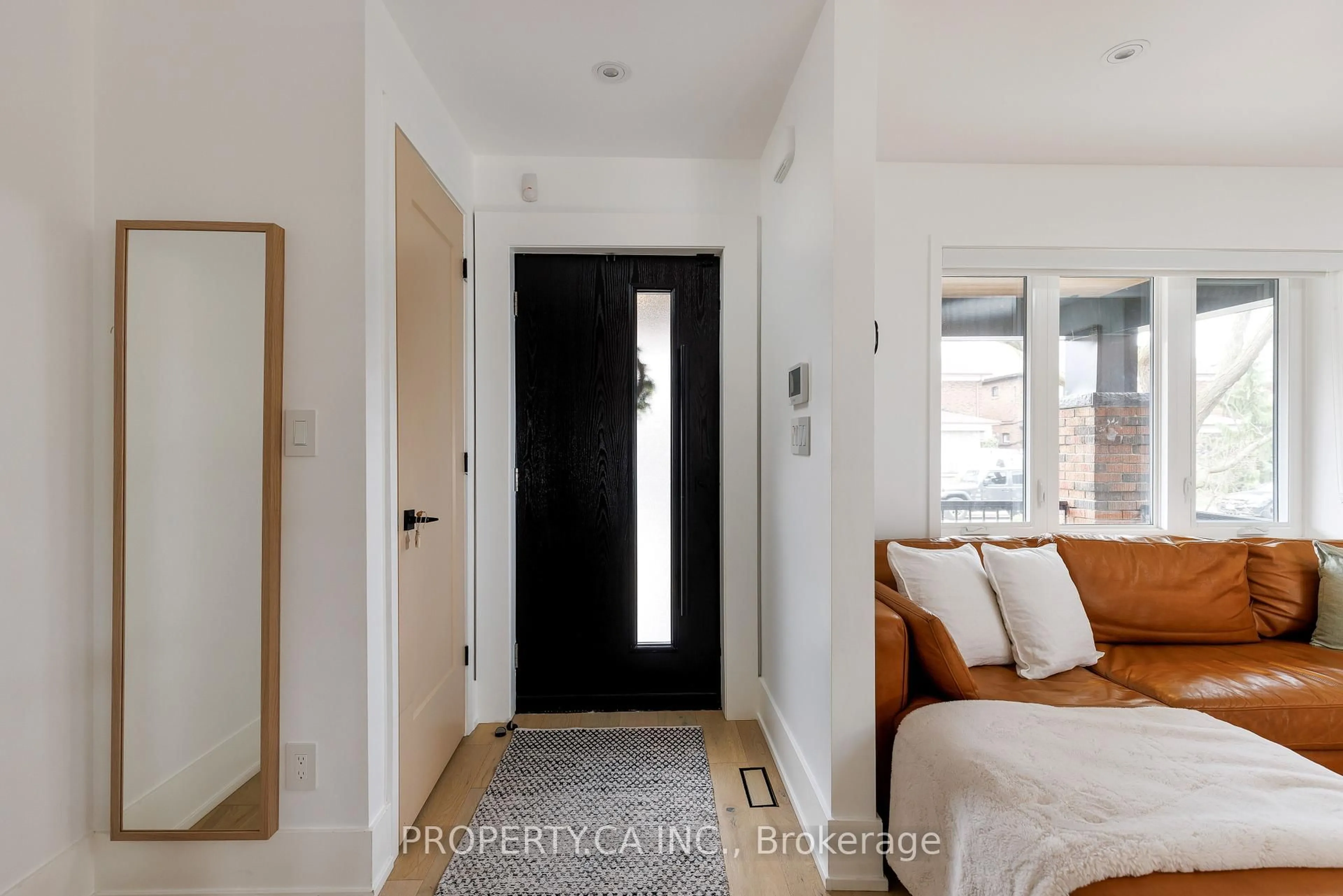 Indoor entryway for 68 Frankdale Ave, Toronto Ontario M4J 4A2