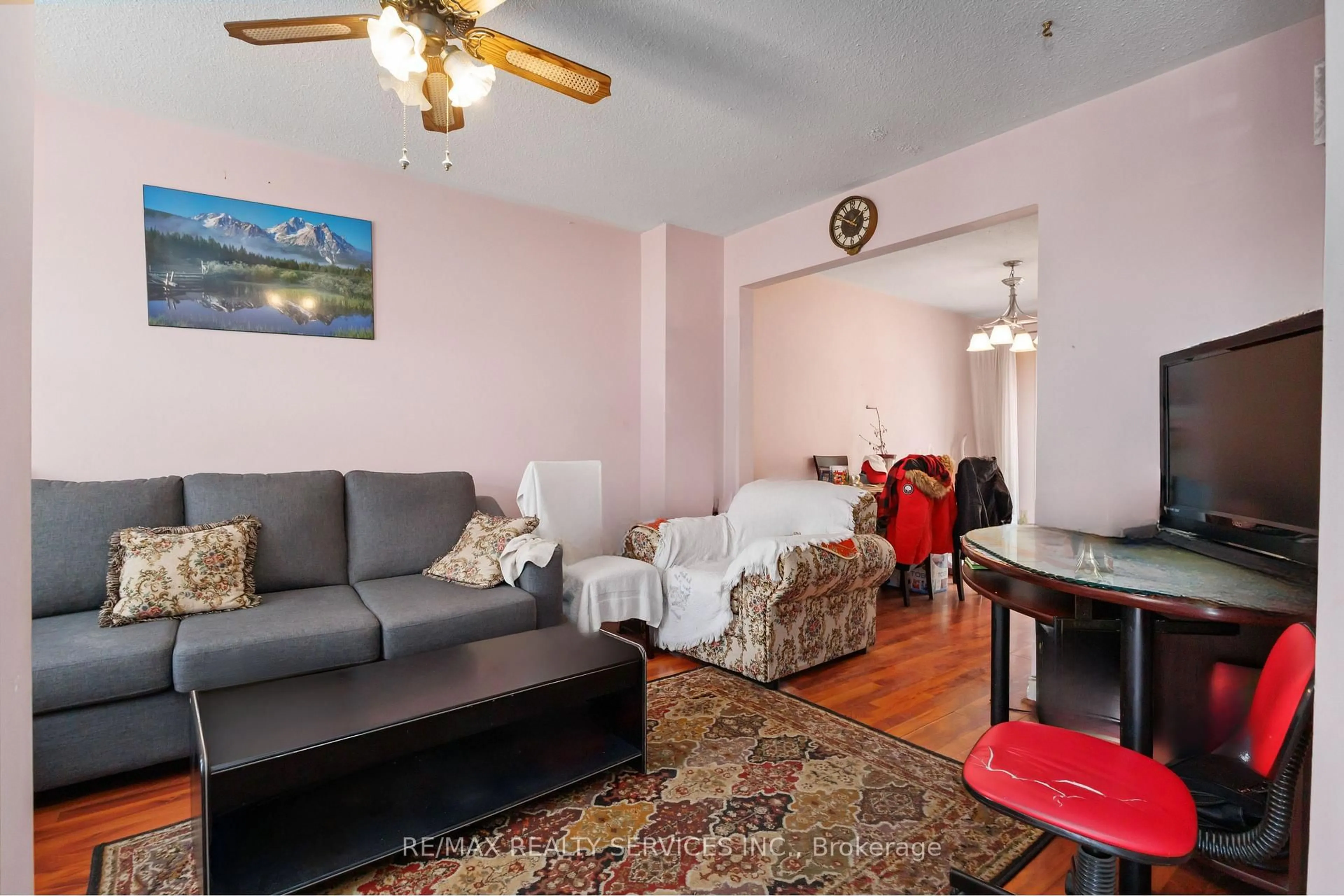 Living room with furniture, unknown for 2075 Warden Ave #28, Toronto Ontario M1T 3R1