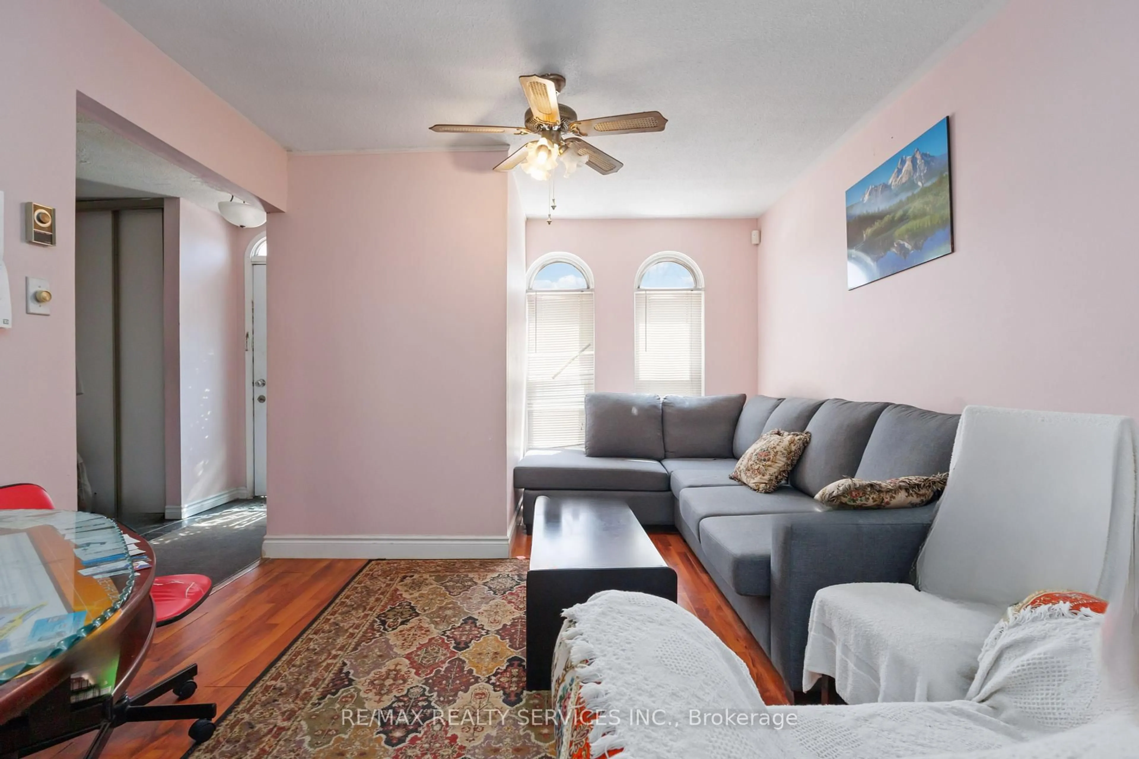 Living room with furniture, unknown for 2075 Warden Ave #28, Toronto Ontario M1T 3R1