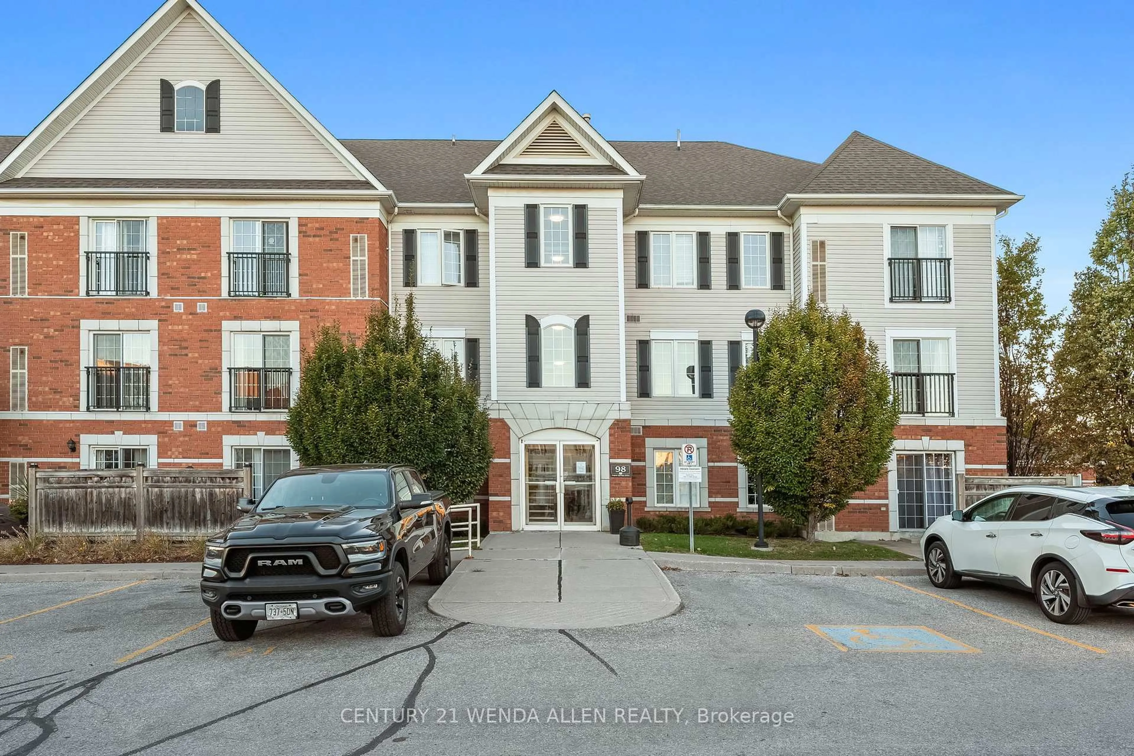 A pic from outside/outdoor area/front of a property/back of a property/a pic from drone, unknown for 98 Aspen Spring Dr ##309, Clarington Ontario L1C 5N5