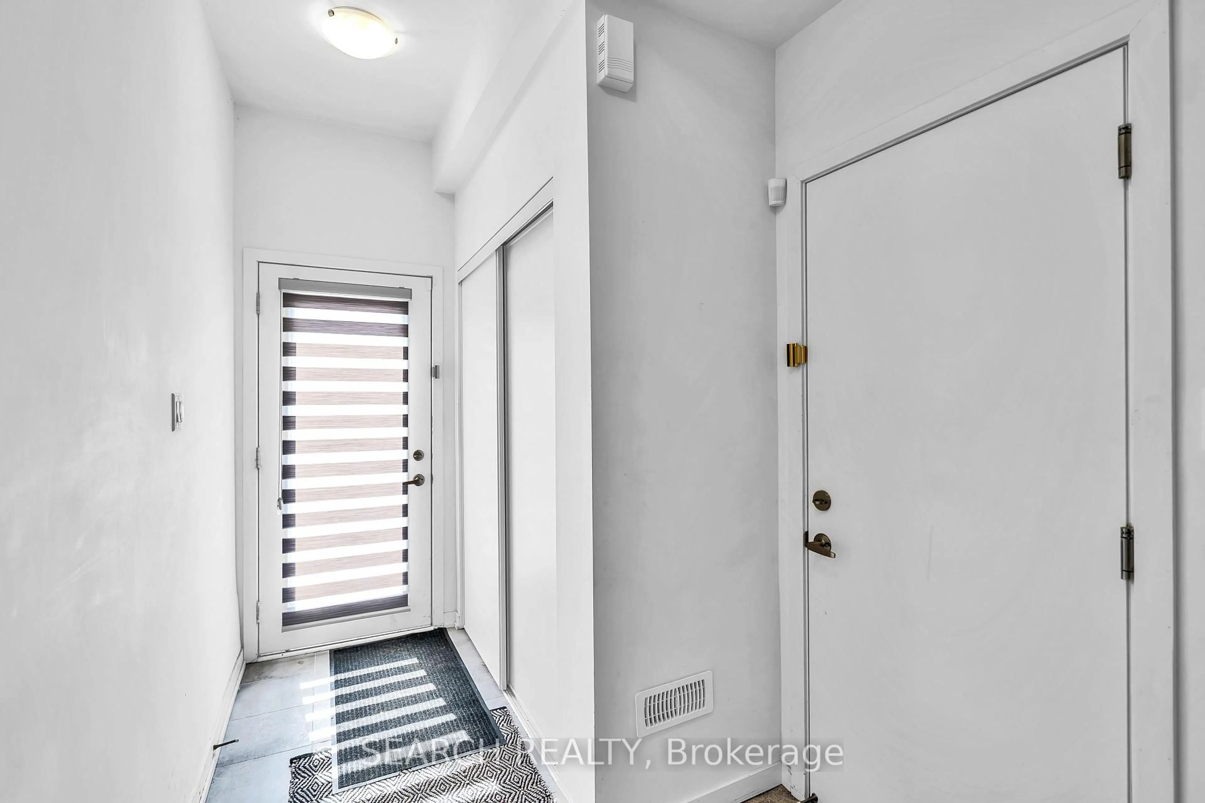 Indoor entryway for 23 Bateson St, Ajax Ontario L1S 7M3
