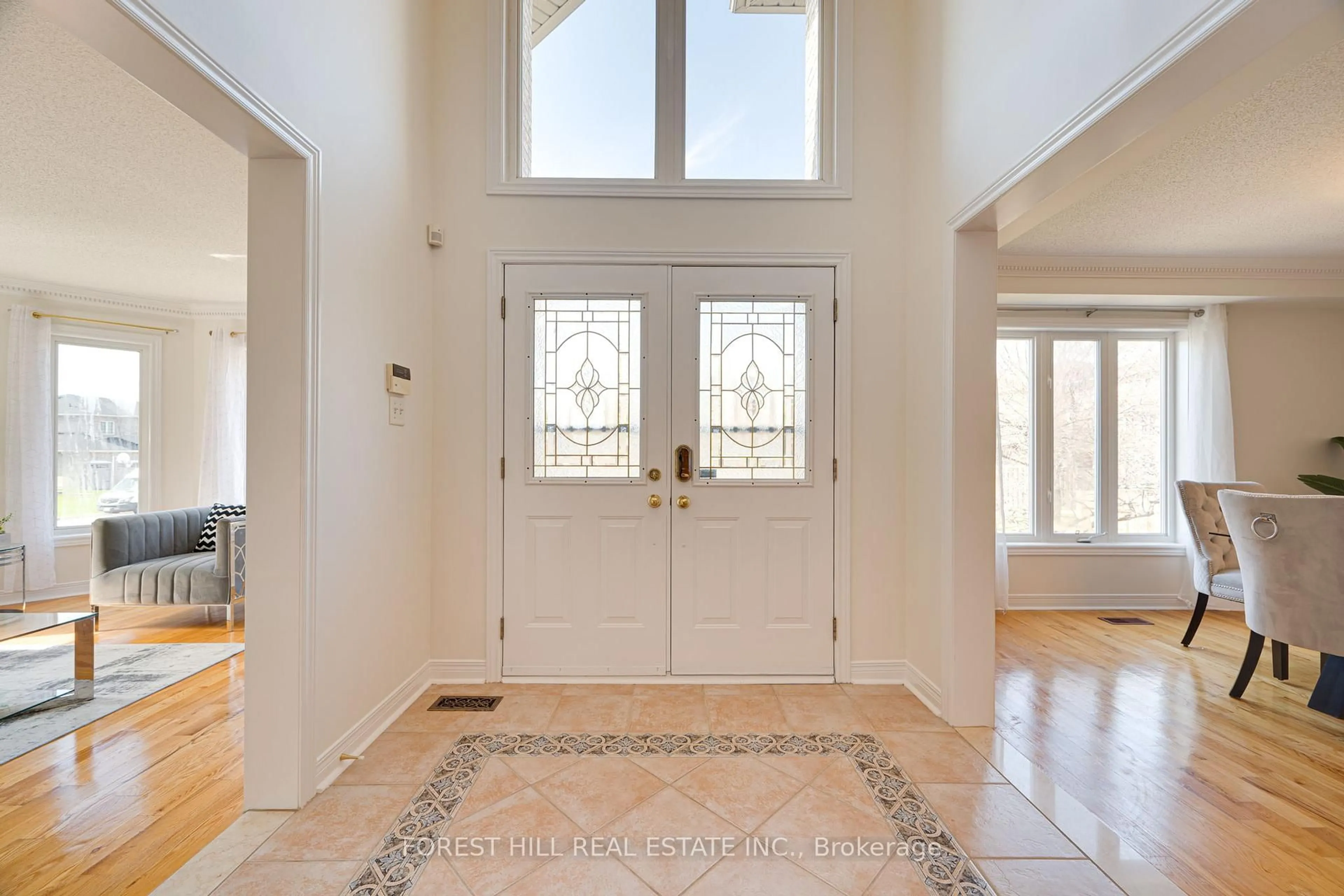Indoor entryway for 1 Karina Rd, Toronto Ontario M1C 5H9