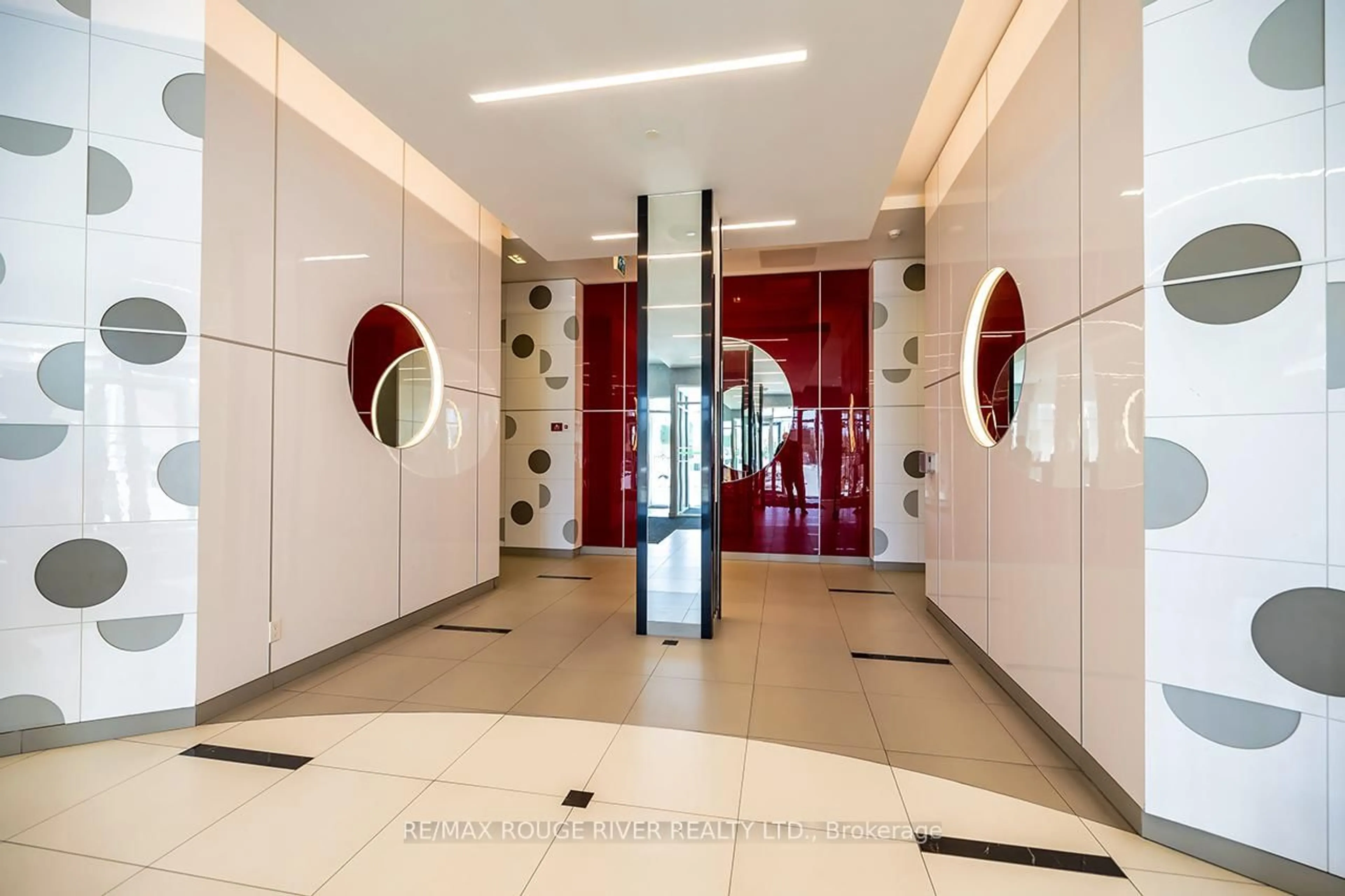 Indoor foyer for 30 Meadowglen Pl #1208, Toronto Ontario M1G 0A7
