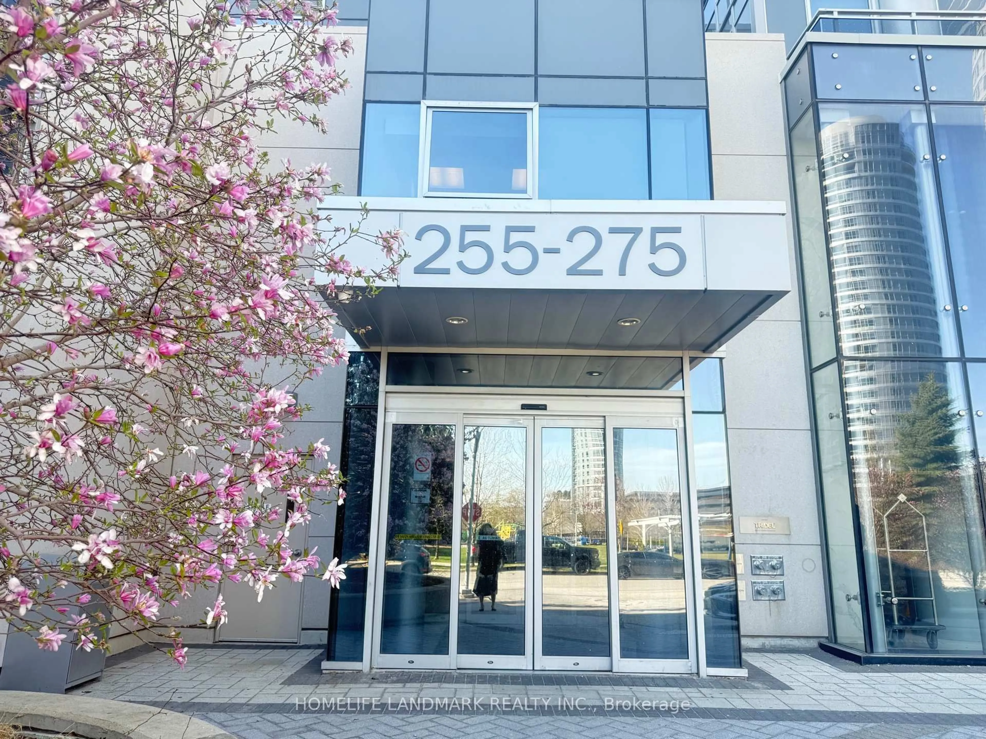Indoor foyer for 255 Village Green Sq #1803, Toronto Ontario M1S 0L7