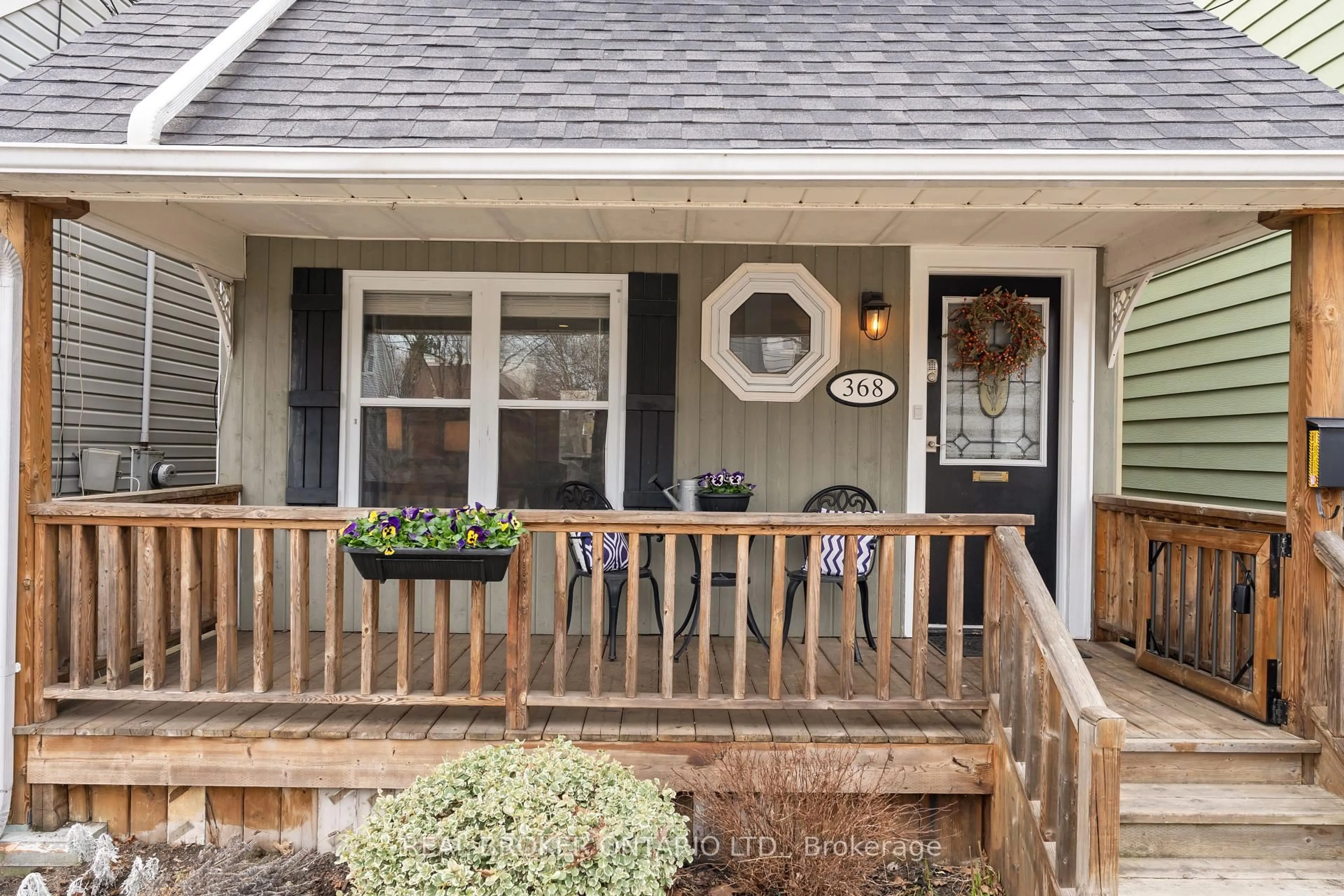 Unknown for 368 Cedarvale Ave, Toronto Ontario M4C 4K6