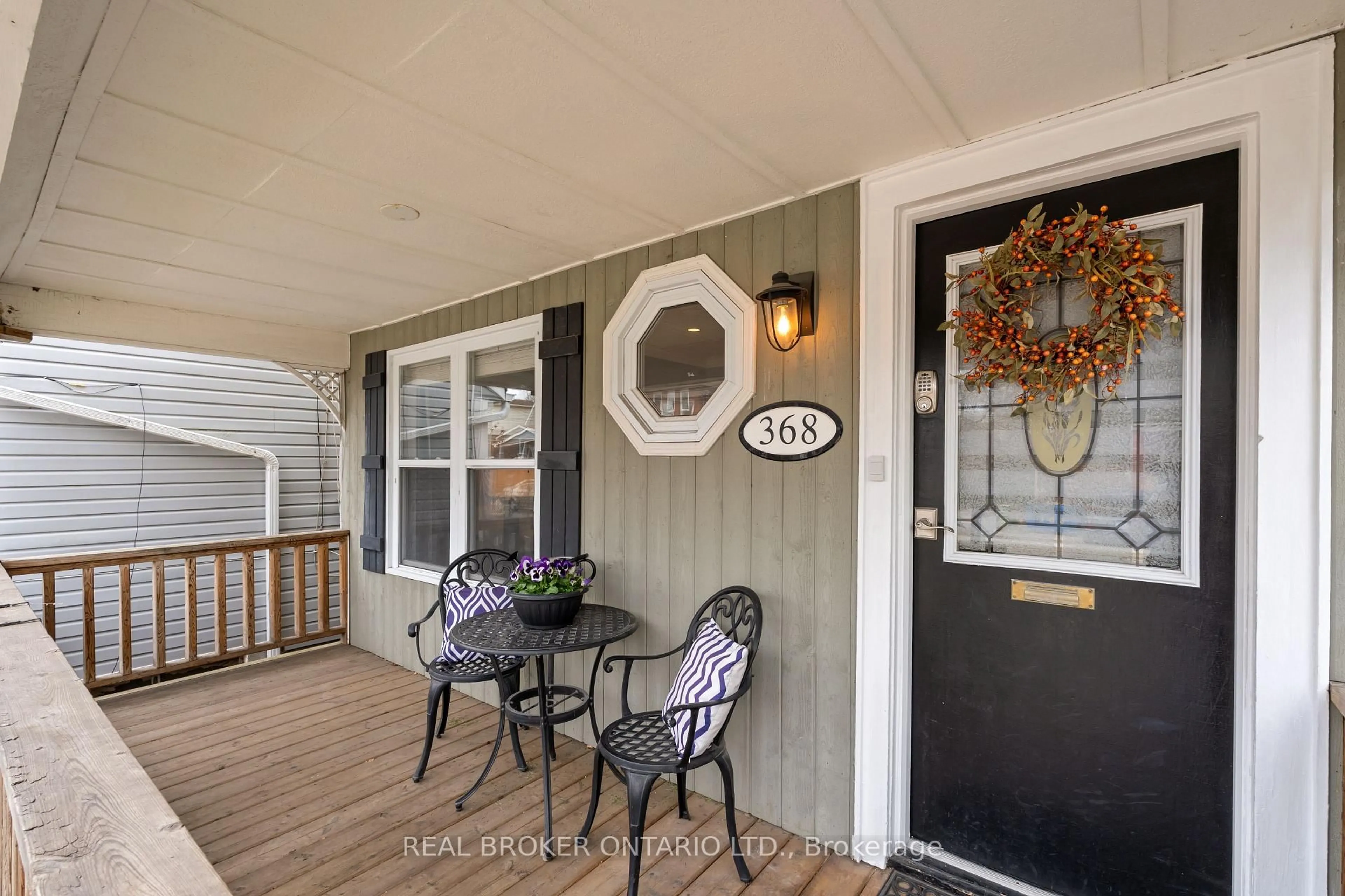 Patio, street for 368 Cedarvale Ave, Toronto Ontario M4C 4K6