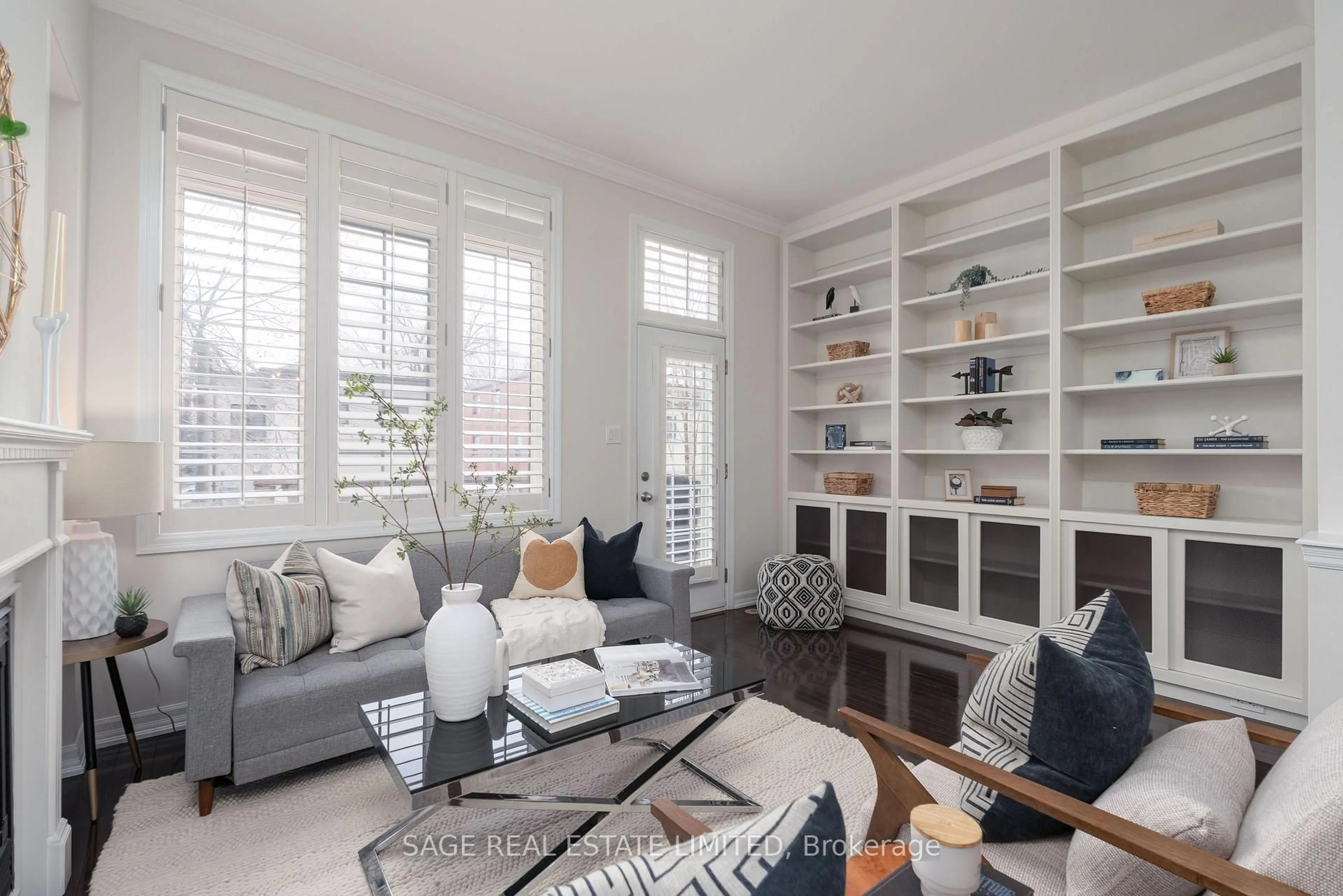 Living room with furniture, unknown for 5 Tompkins Mews, Toronto Ontario M4L 0A1
