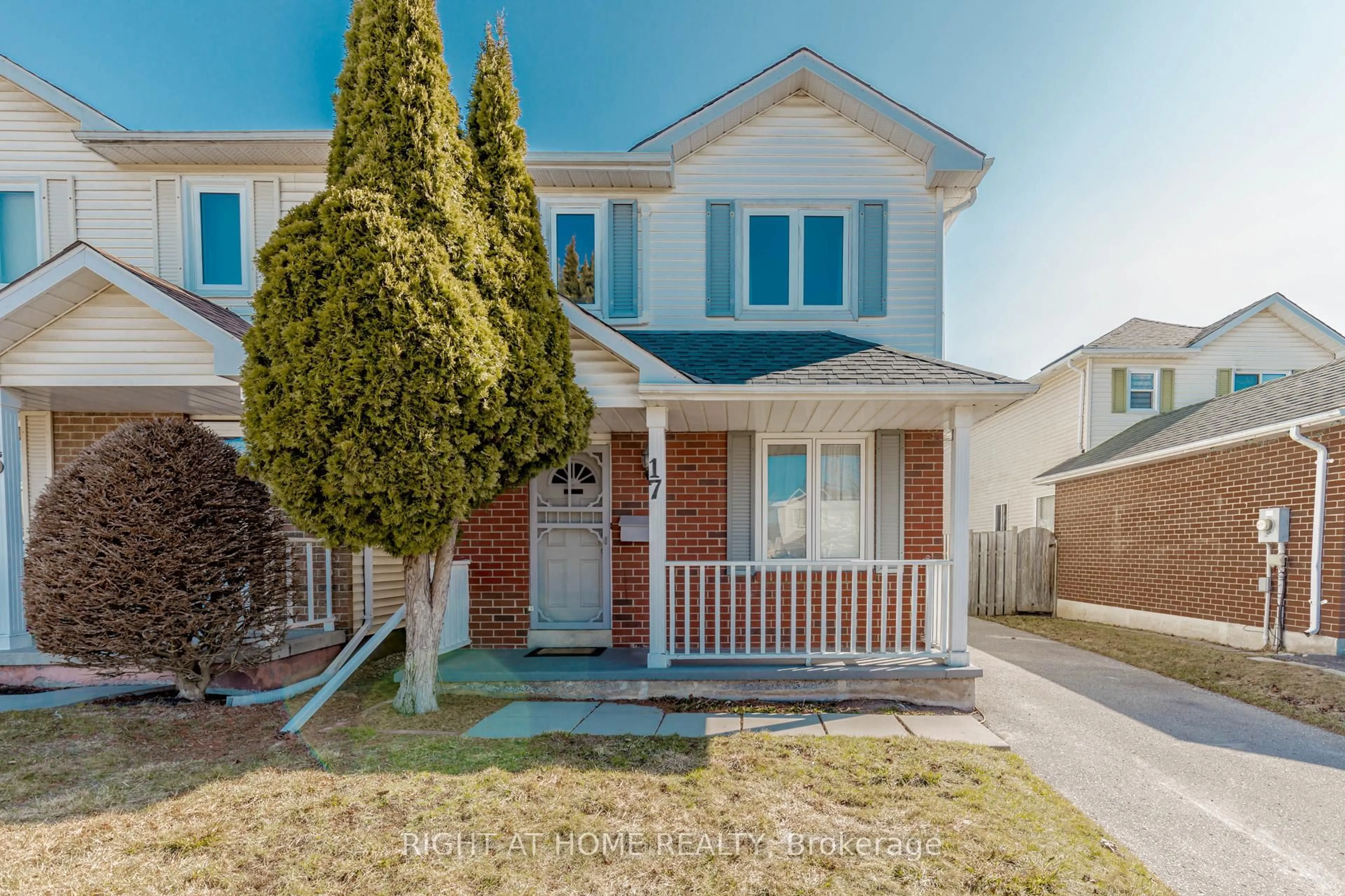 Home with vinyl exterior material, street for 17 Overbank Dr, Oshawa Ontario L1J 7X9