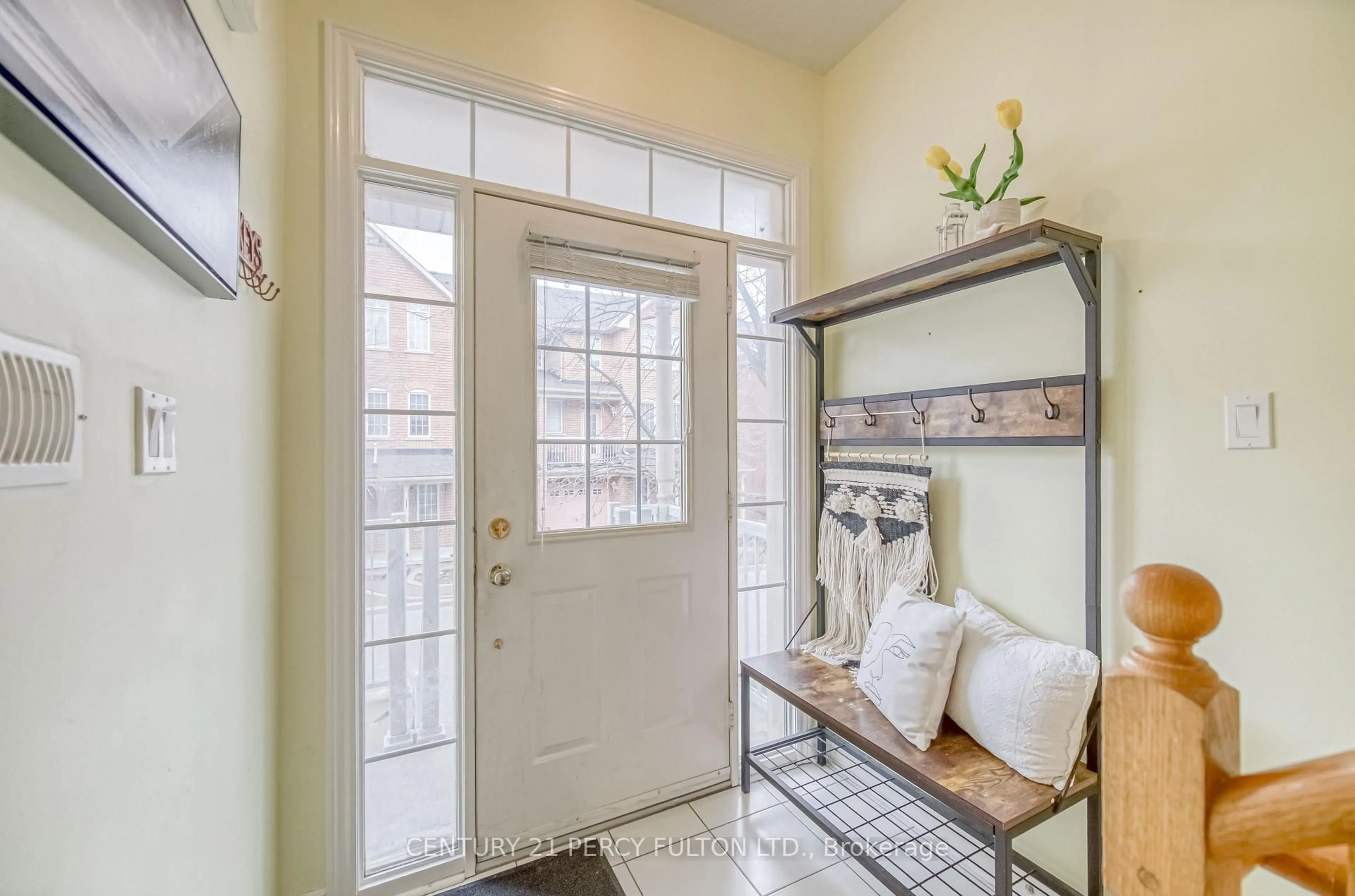 Indoor entryway for 25 Annable Lane #34, Ajax Ontario L1S 7S6