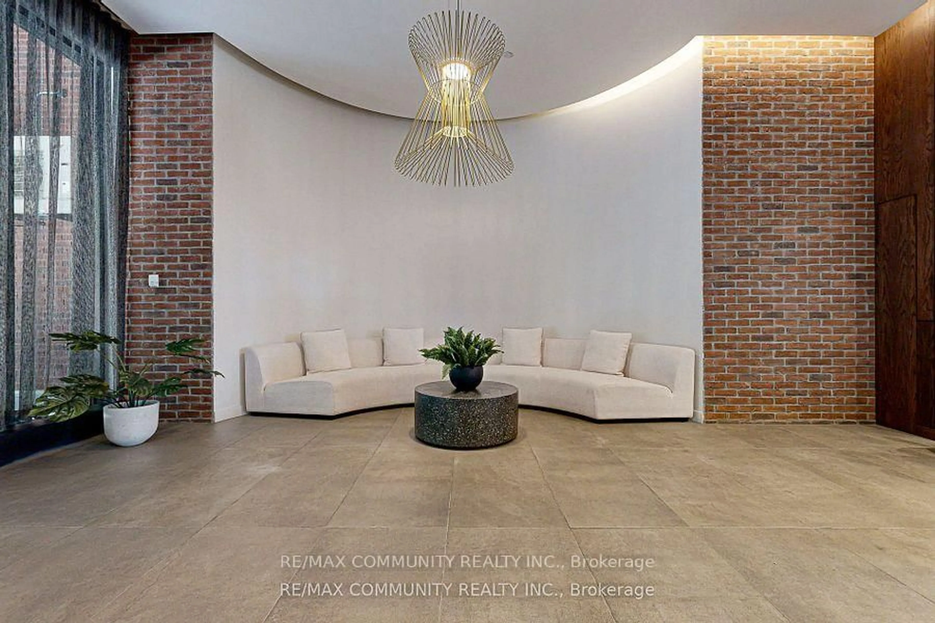 Lobby for 2799 Kingston Rd #709, Toronto Ontario M1M 1N1