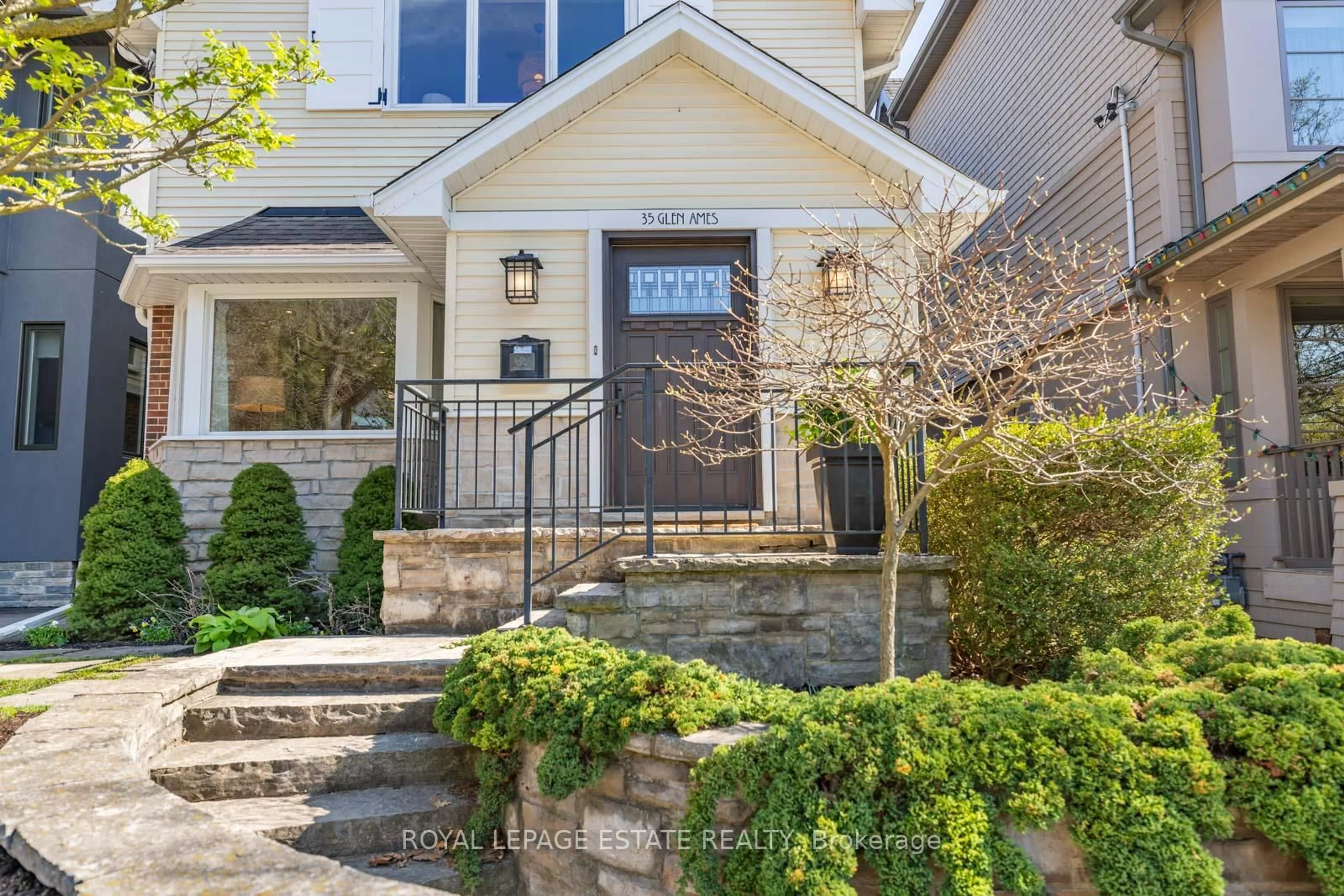 Home with brick exterior material, street for 35 Glen Ames Glen, Toronto Ontario M4E 1M3