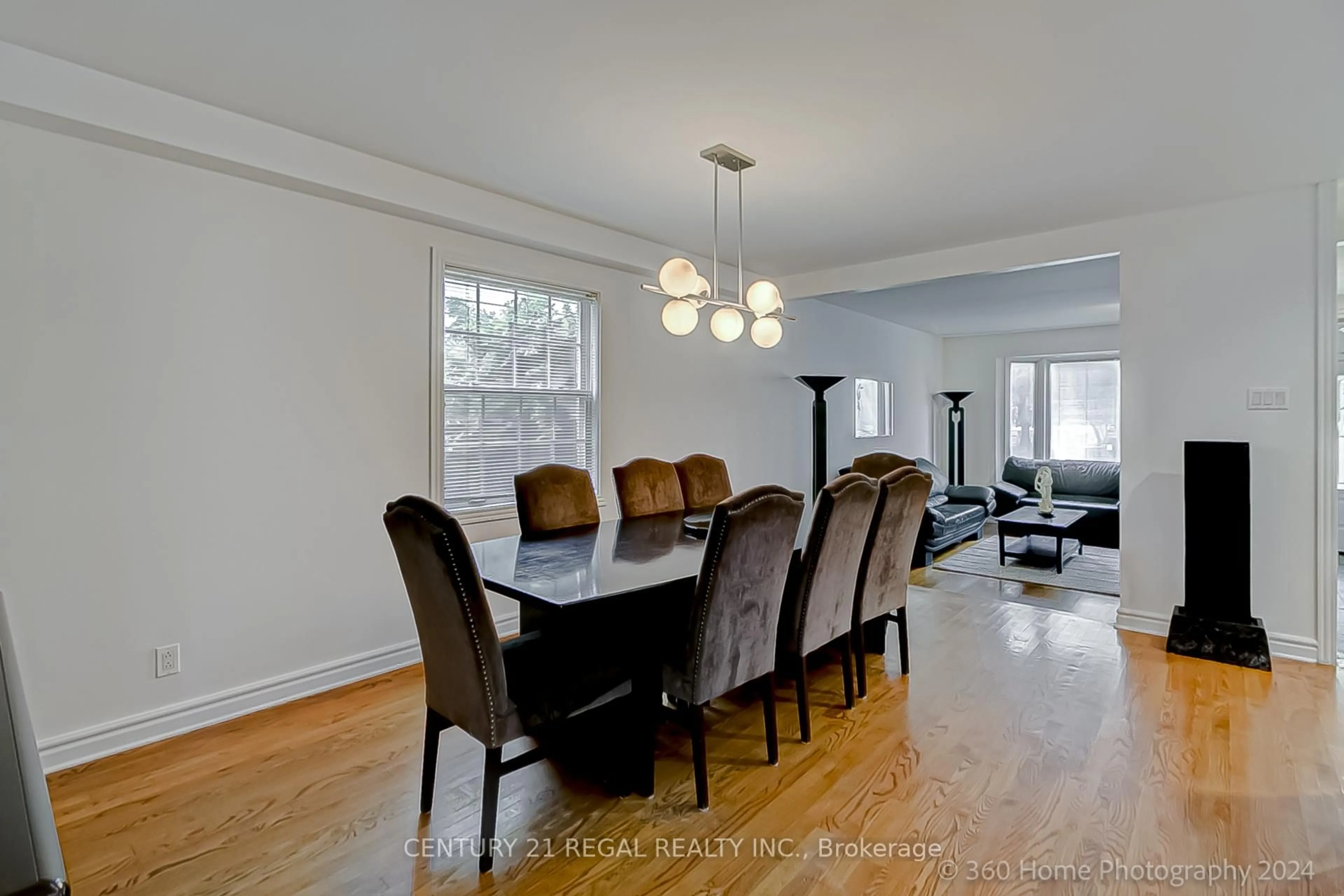Dining room, unknown for 2239 Gerrard St, Toronto Ontario M4E 2C9