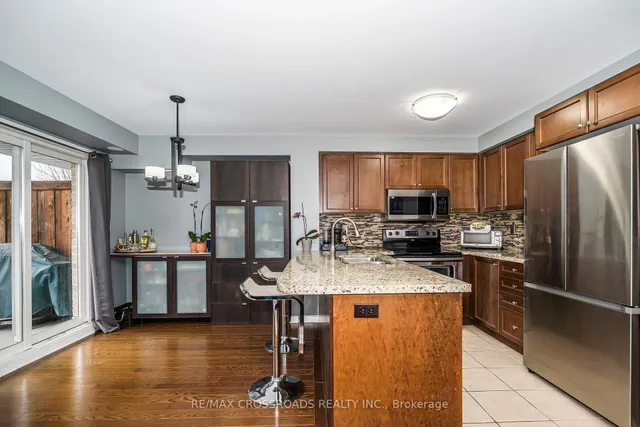 Additional property image - 655 D Warden Ave Unit 68