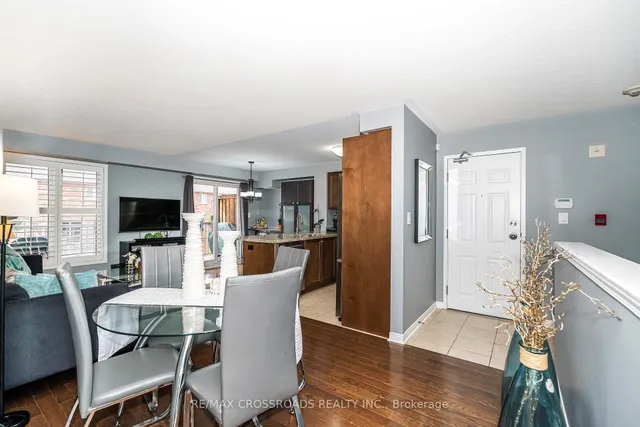 Additional property image - 655 D Warden Ave Unit 68